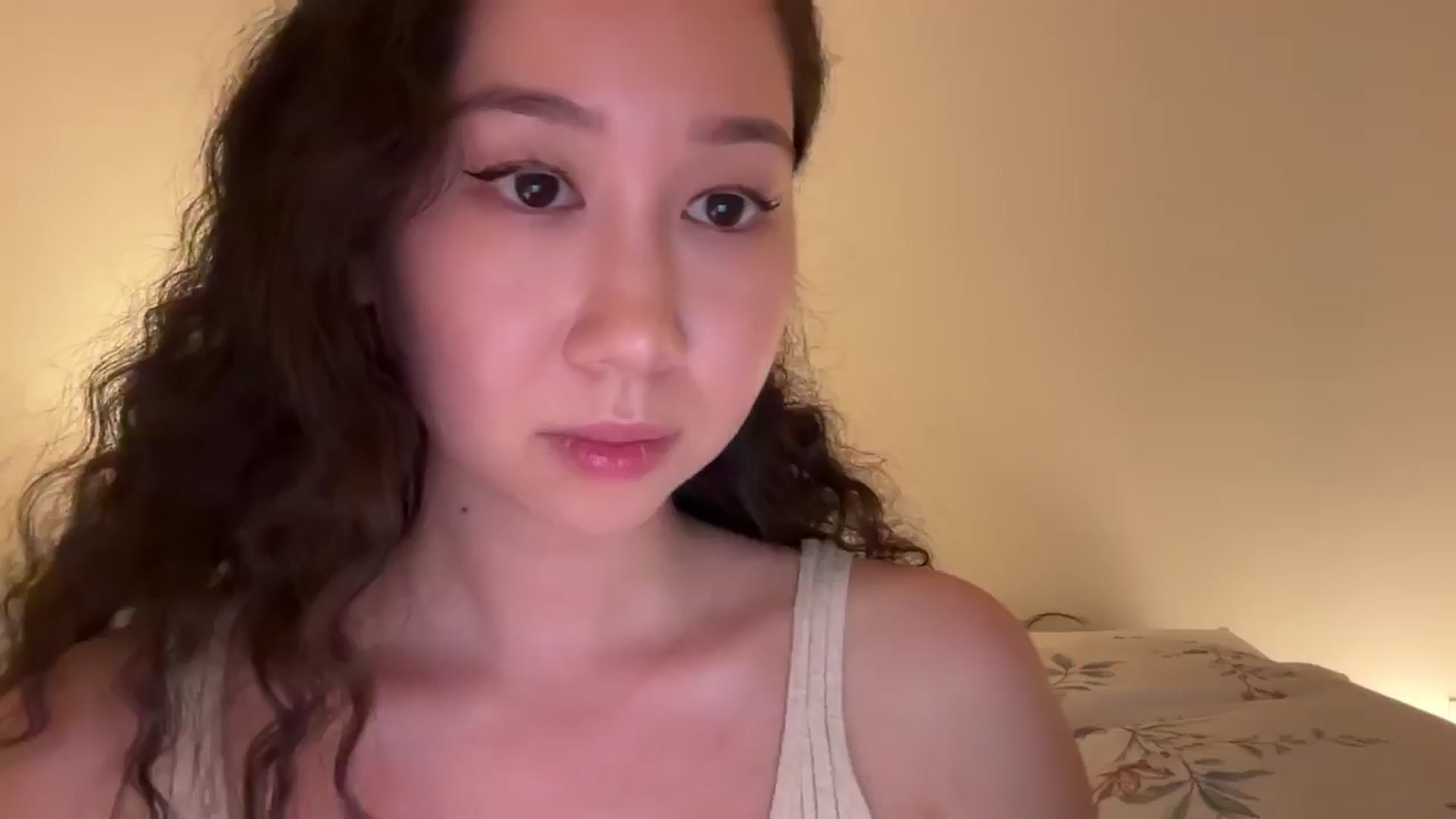 Gallery image thumbnail from cute_asian69's myfreecams stream on, 06/03/2024, 02:13 image 15 of 20