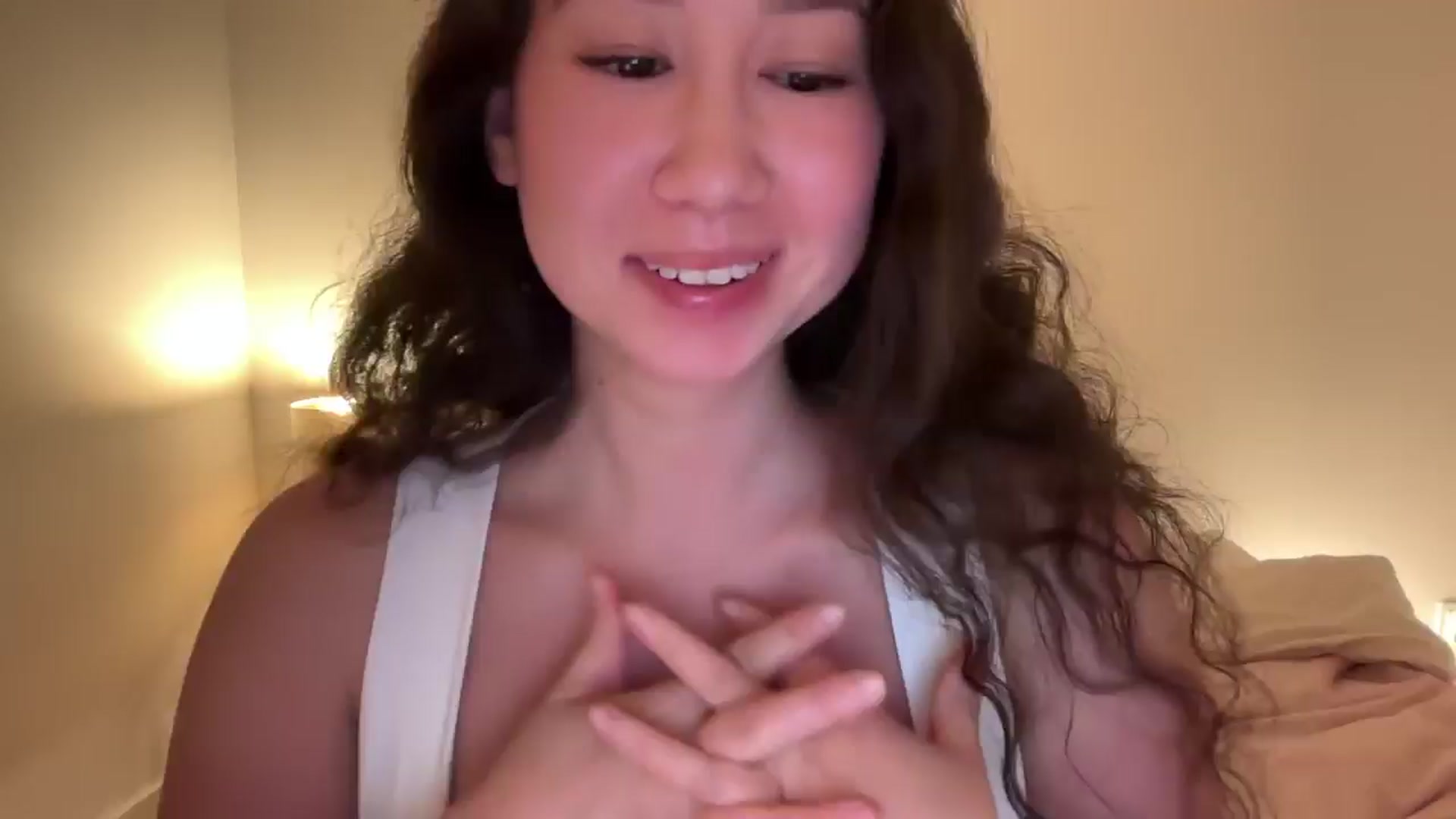 Gallery image thumbnail from cute_asian69's myfreecams stream on, 06/04/2024, 01:38 image 11 of 20