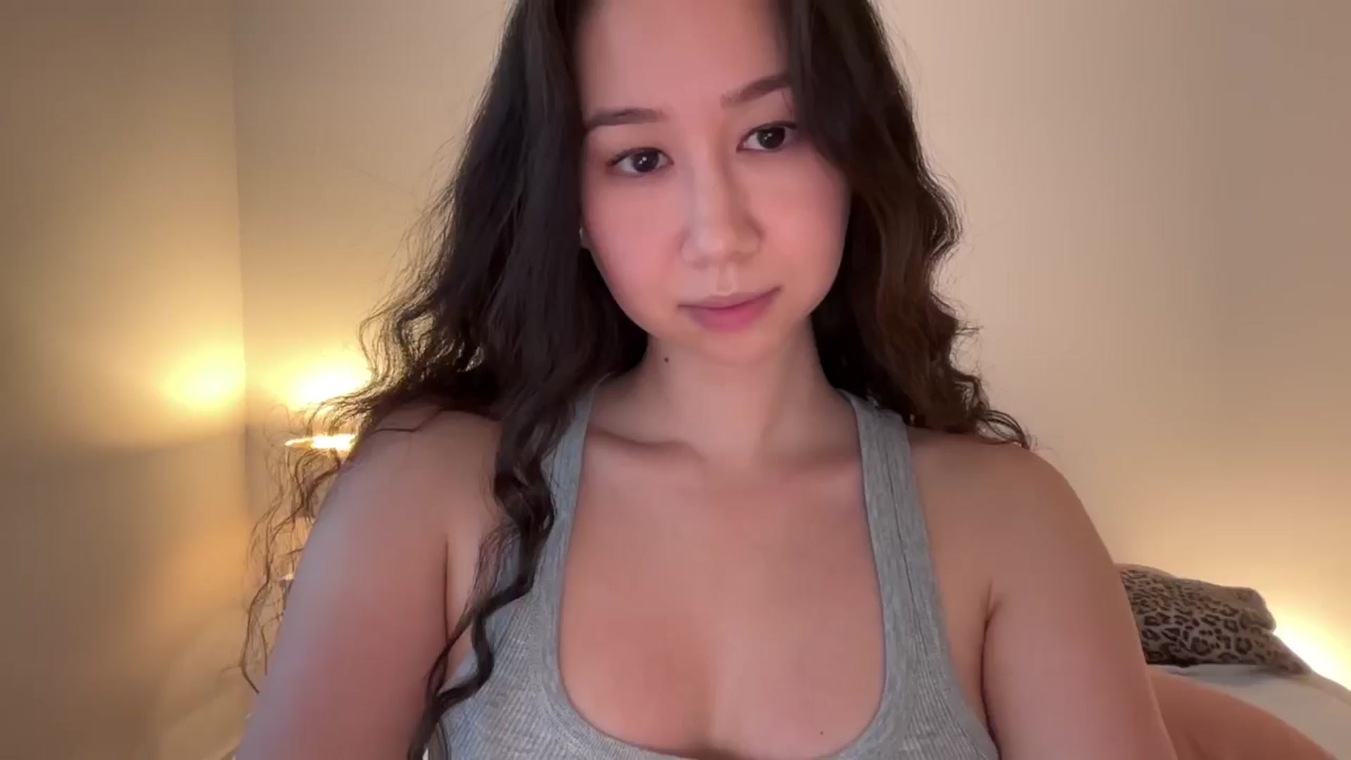 Gallery image thumbnail from cute_asian69's myfreecams stream on, 06/10/2024, 04:01 image 20 of 20