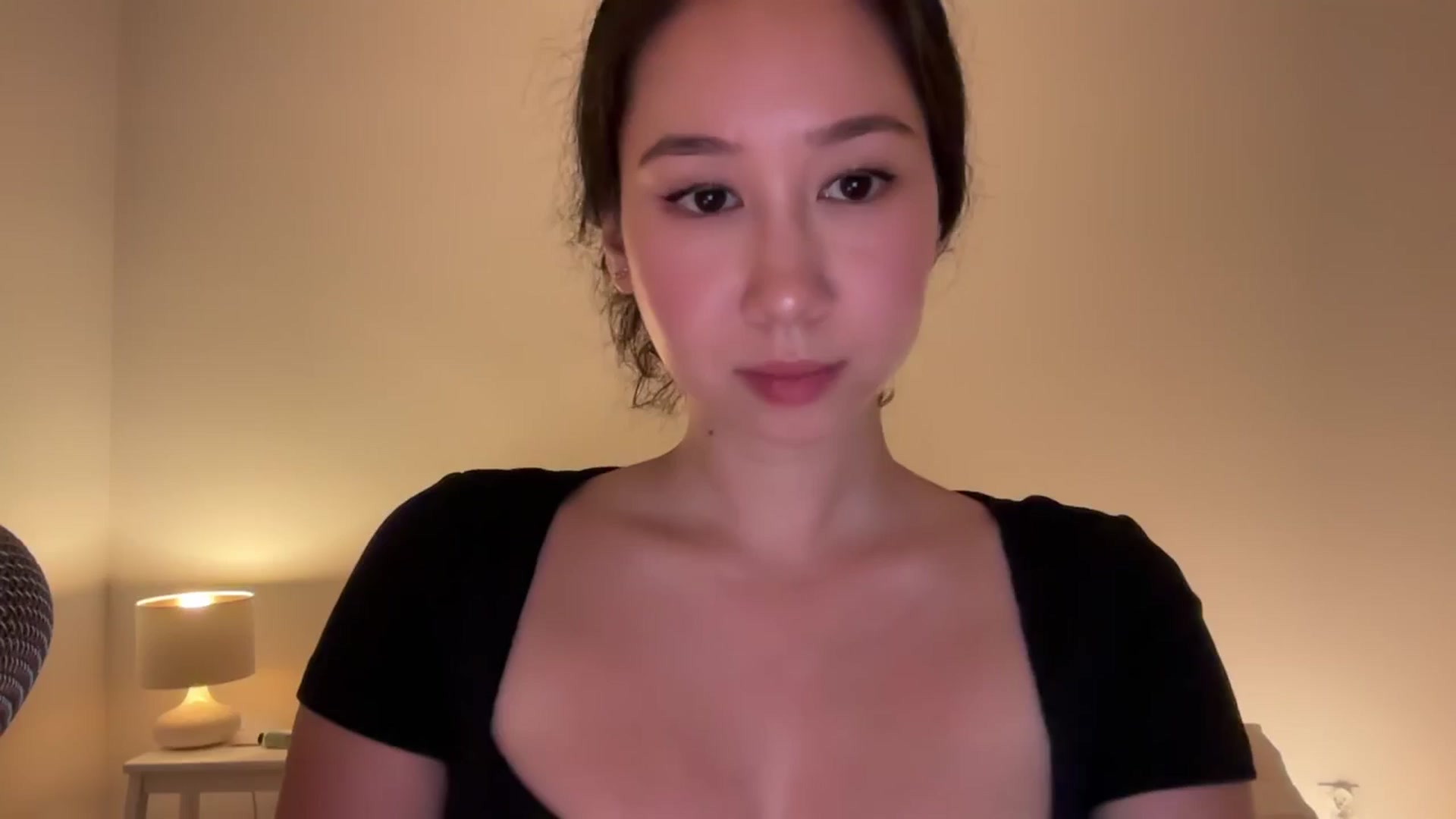 Gallery image thumbnail from cute_asian69's myfreecams stream on, 06/30/2024, 22:57 image 7 of 20
