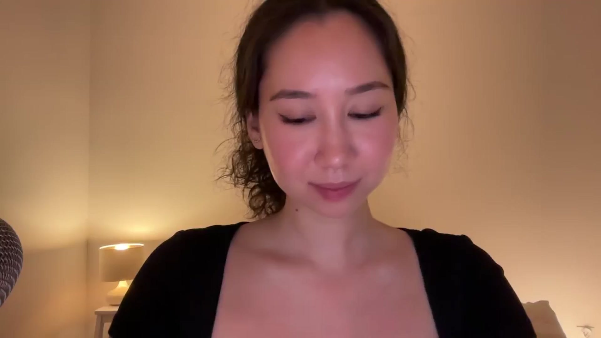 Gallery image thumbnail from cute_asian69's myfreecams stream on, 07/01/2024, 24:38 image 20 of 20