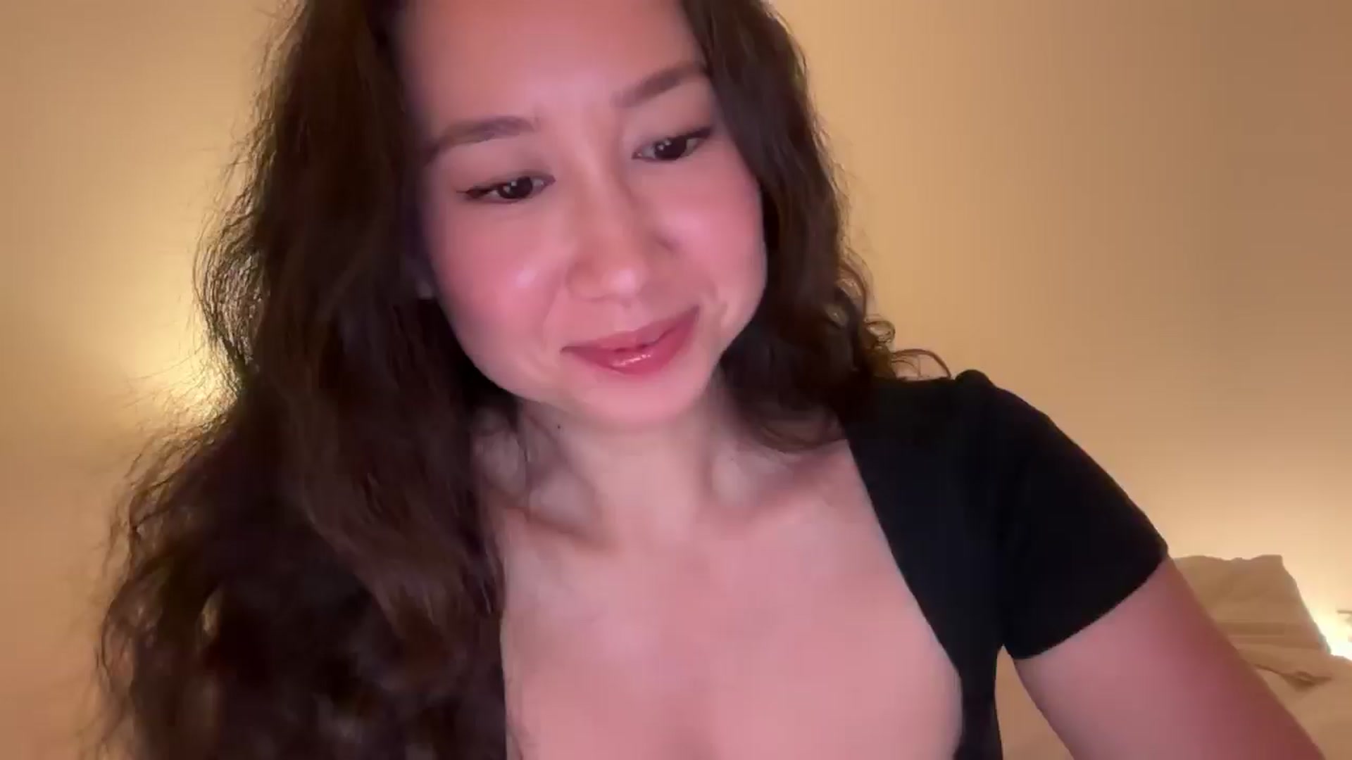 Gallery image thumbnail from cute_asian69's myfreecams stream on, 07/01/2024, 01:35 image 19 of 20