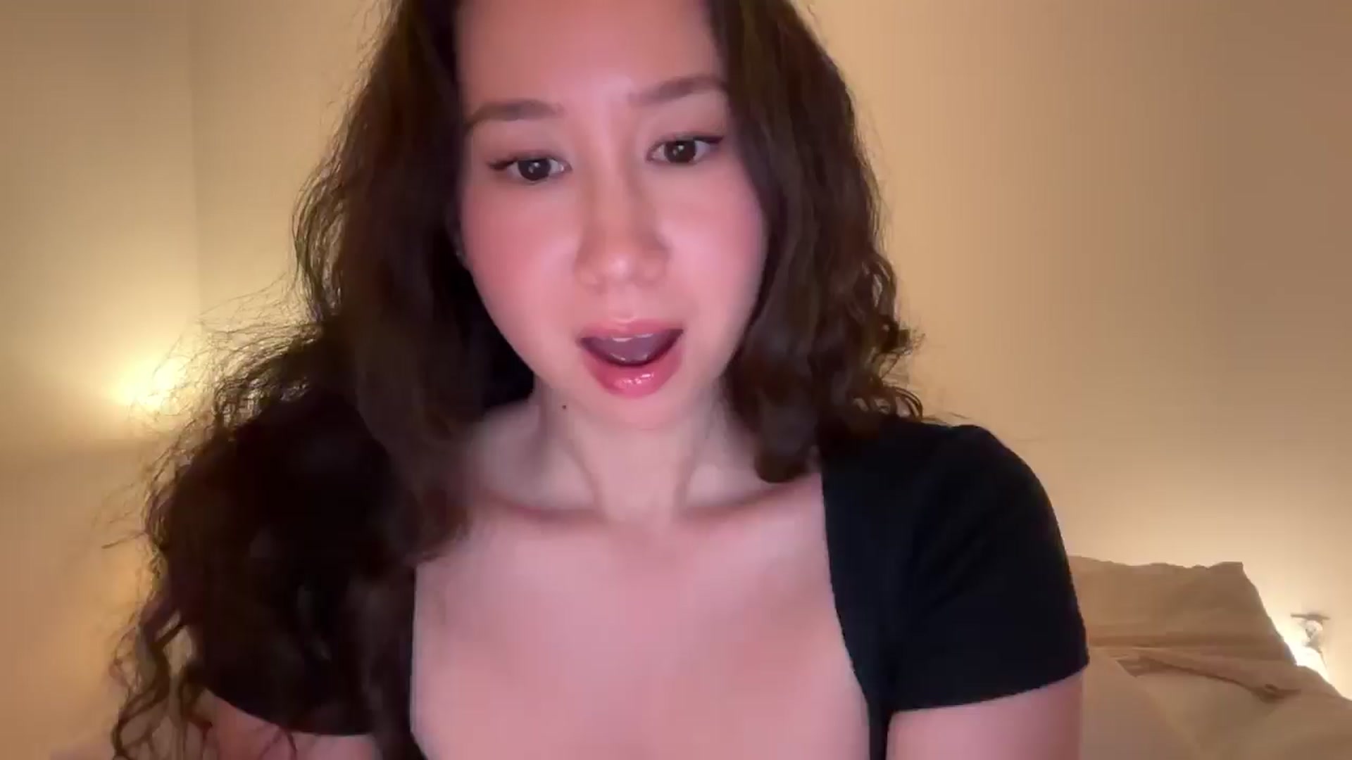 Gallery image thumbnail from cute_asian69's myfreecams stream on, 07/01/2024, 01:35 image 13 of 20