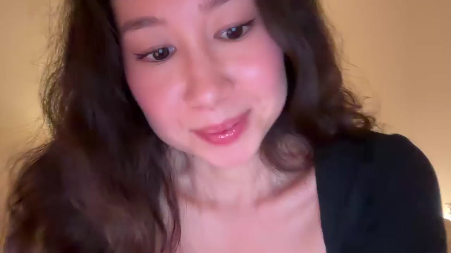 Gallery image thumbnail from cute_asian69's myfreecams stream on, 07/01/2024, 01:35 image 17 of 20