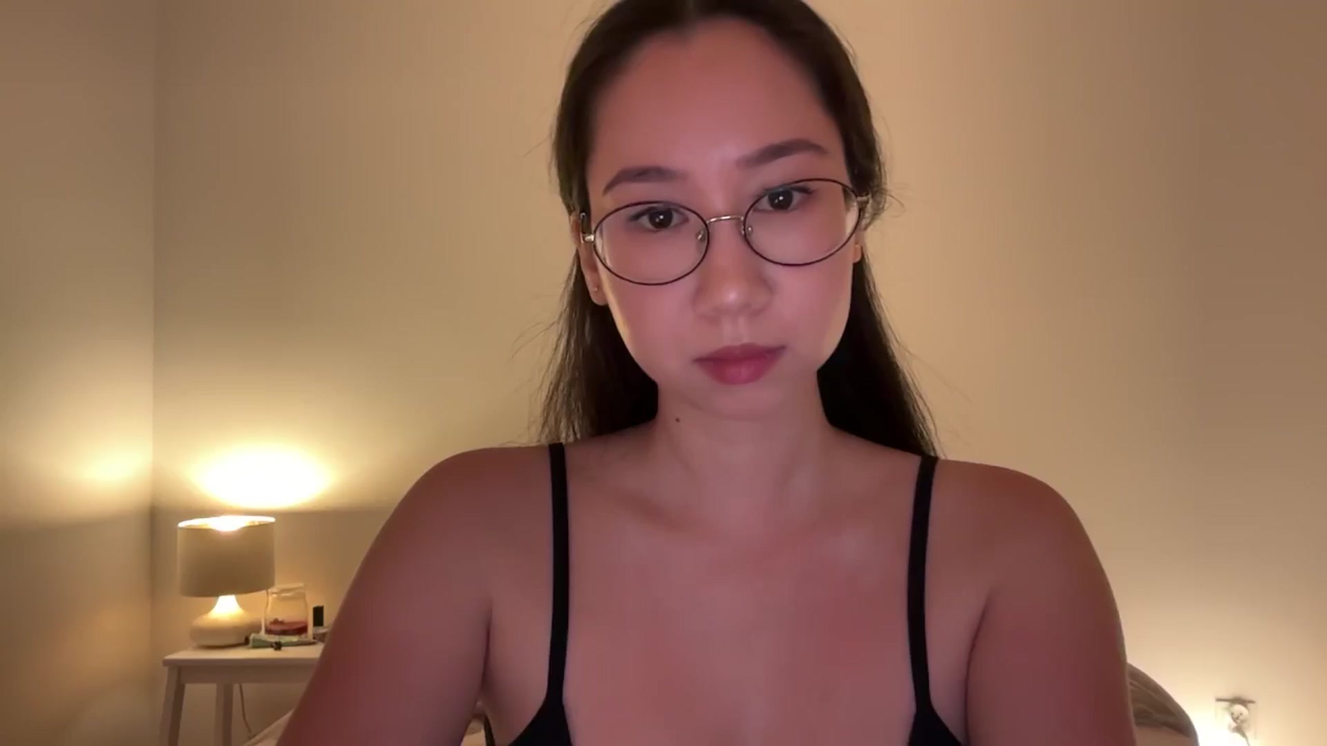 Gallery image thumbnail from cute_asian69's myfreecams stream on, 08/04/2024, 24:25 image 1 of 20