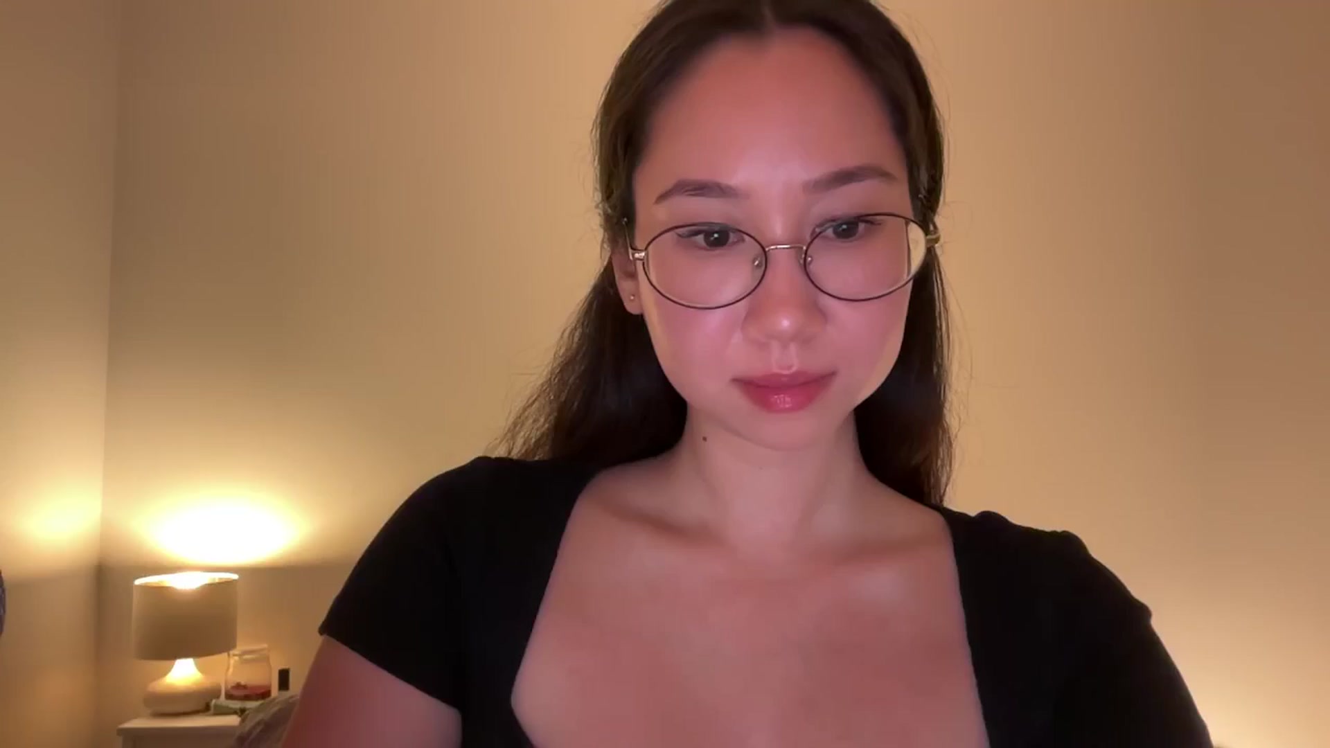 Gallery image thumbnail from cute_asian69's myfreecams stream on, 08/05/2024, 24:05 image 6 of 20