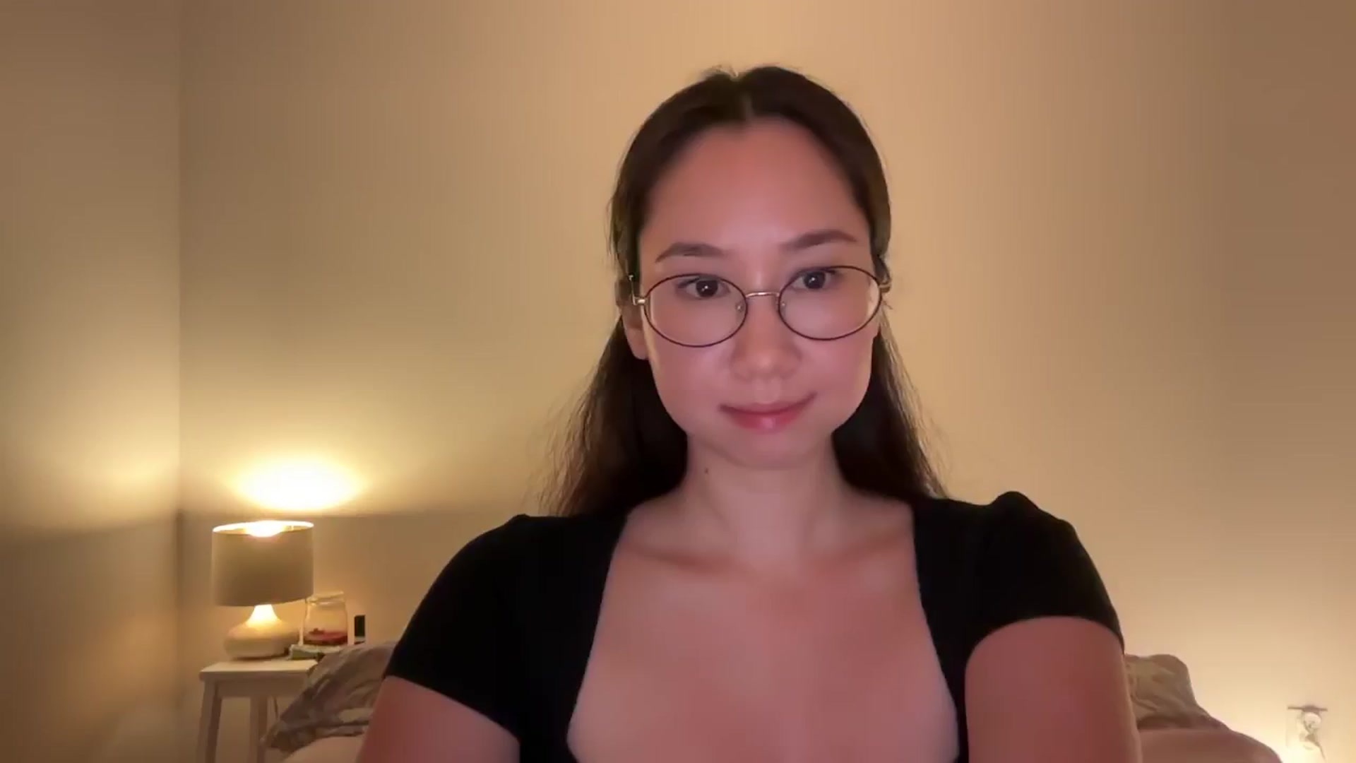 Gallery image thumbnail from cute_asian69's myfreecams stream on, 08/05/2024, 24:05 image 14 of 20