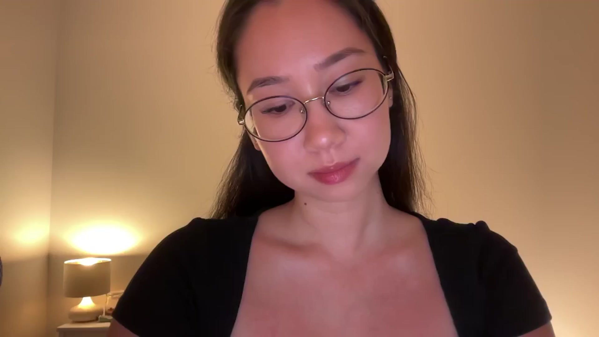 Gallery image thumbnail from cute_asian69's myfreecams stream on, 08/05/2024, 24:05 image 3 of 20