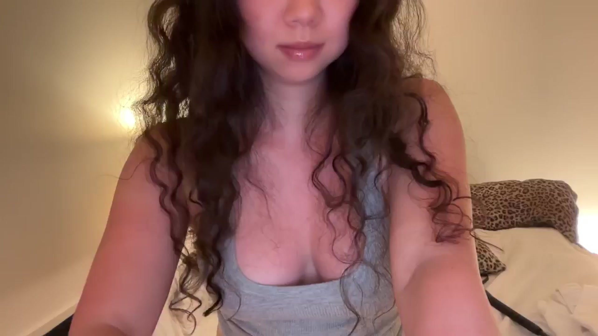 Gallery image thumbnail from cute_asian69's myfreecams stream on, 08/07/2024, 24:59 image 13 of 20