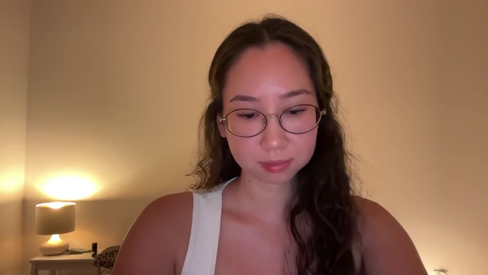 Gallery image thumbnail from cute_asian69's myfreecams stream on, 08/10/2024, 22:42 image 12 of 20