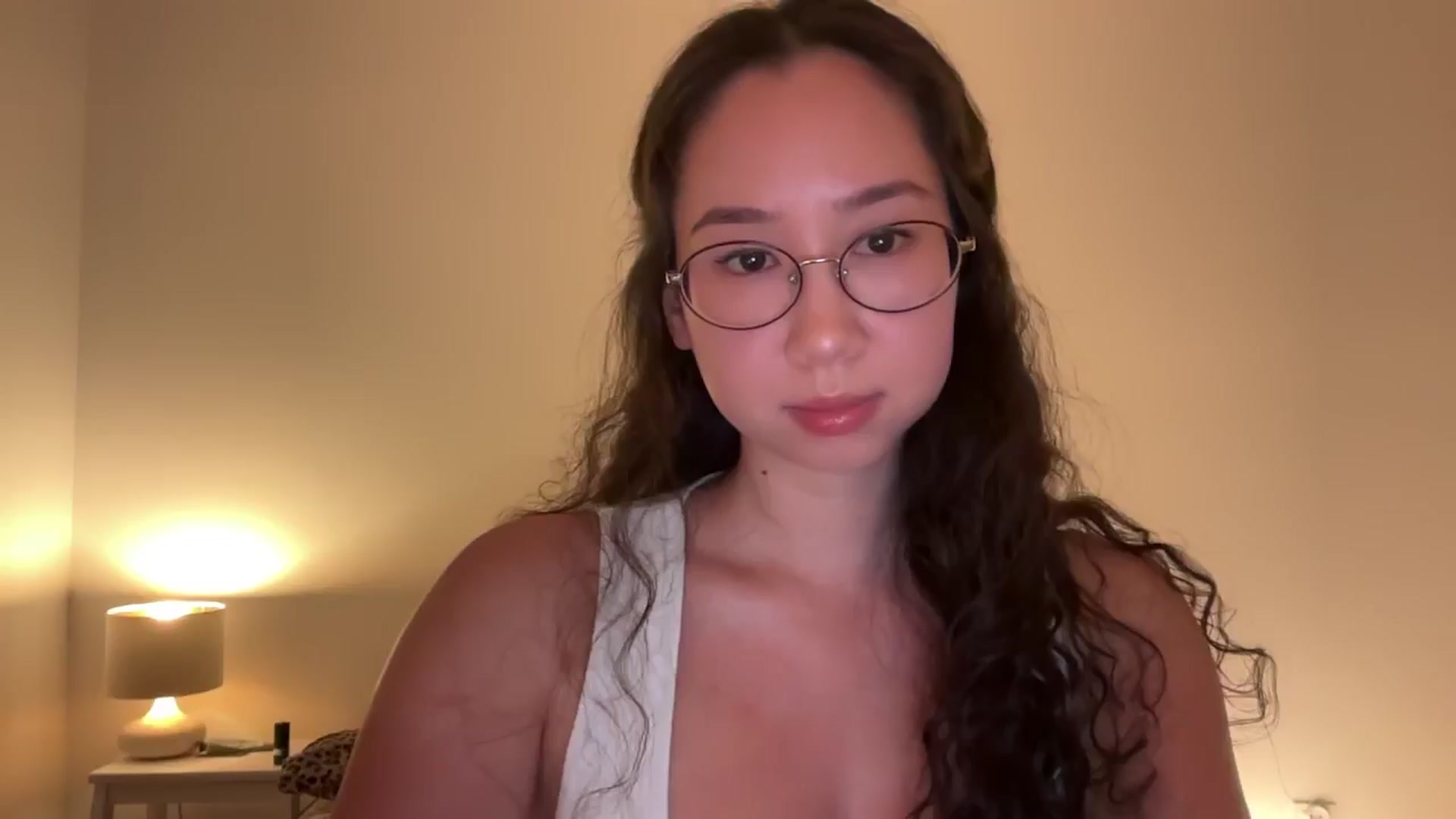 Gallery image thumbnail from cute_asian69's myfreecams stream on, 08/10/2024, 22:42 image 5 of 20