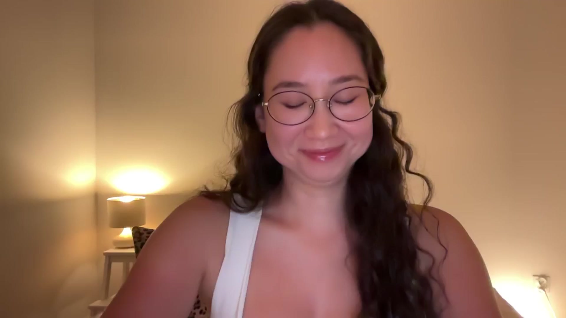 Gallery image thumbnail from cute_asian69's myfreecams stream on, 08/11/2024, 02:46 image 3 of 20