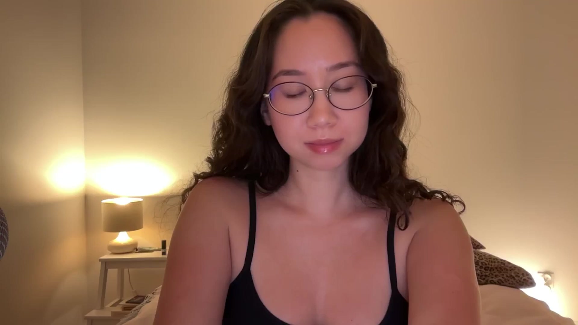 Gallery image thumbnail from cute_asian69's myfreecams stream on, 08/11/2024, 23:26 image 9 of 20