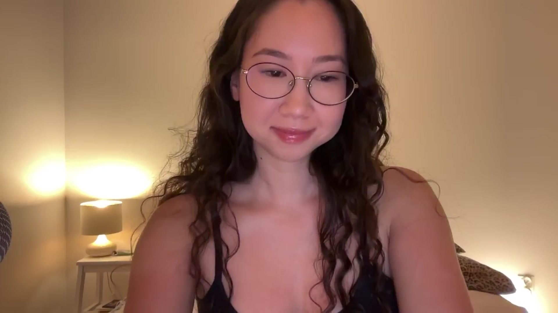 Gallery image thumbnail from cute_asian69's myfreecams stream on, 08/11/2024, 23:26 image 2 of 20