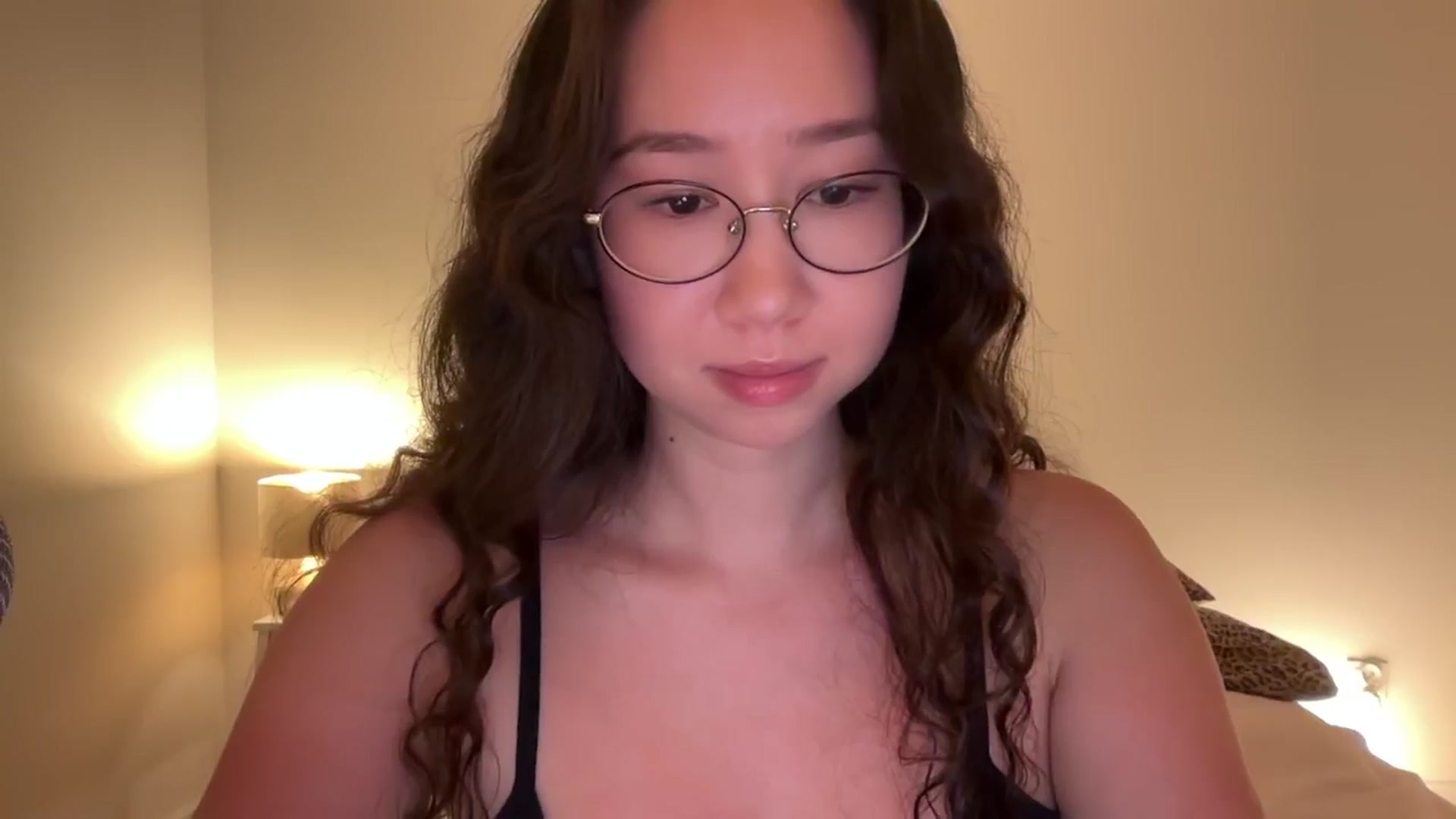 Gallery image thumbnail from cute_asian69's myfreecams stream on, 08/11/2024, 23:26 image 20 of 20