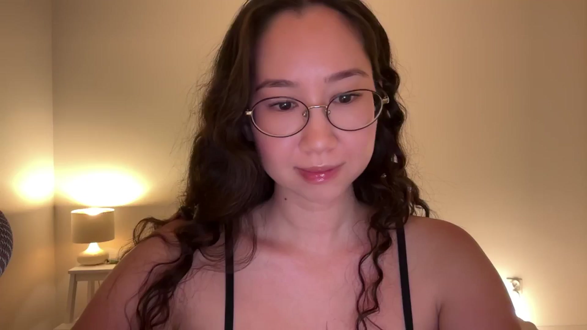 Gallery image thumbnail from cute_asian69's myfreecams stream on, 08/12/2024, 01:50 image 1 of 20
