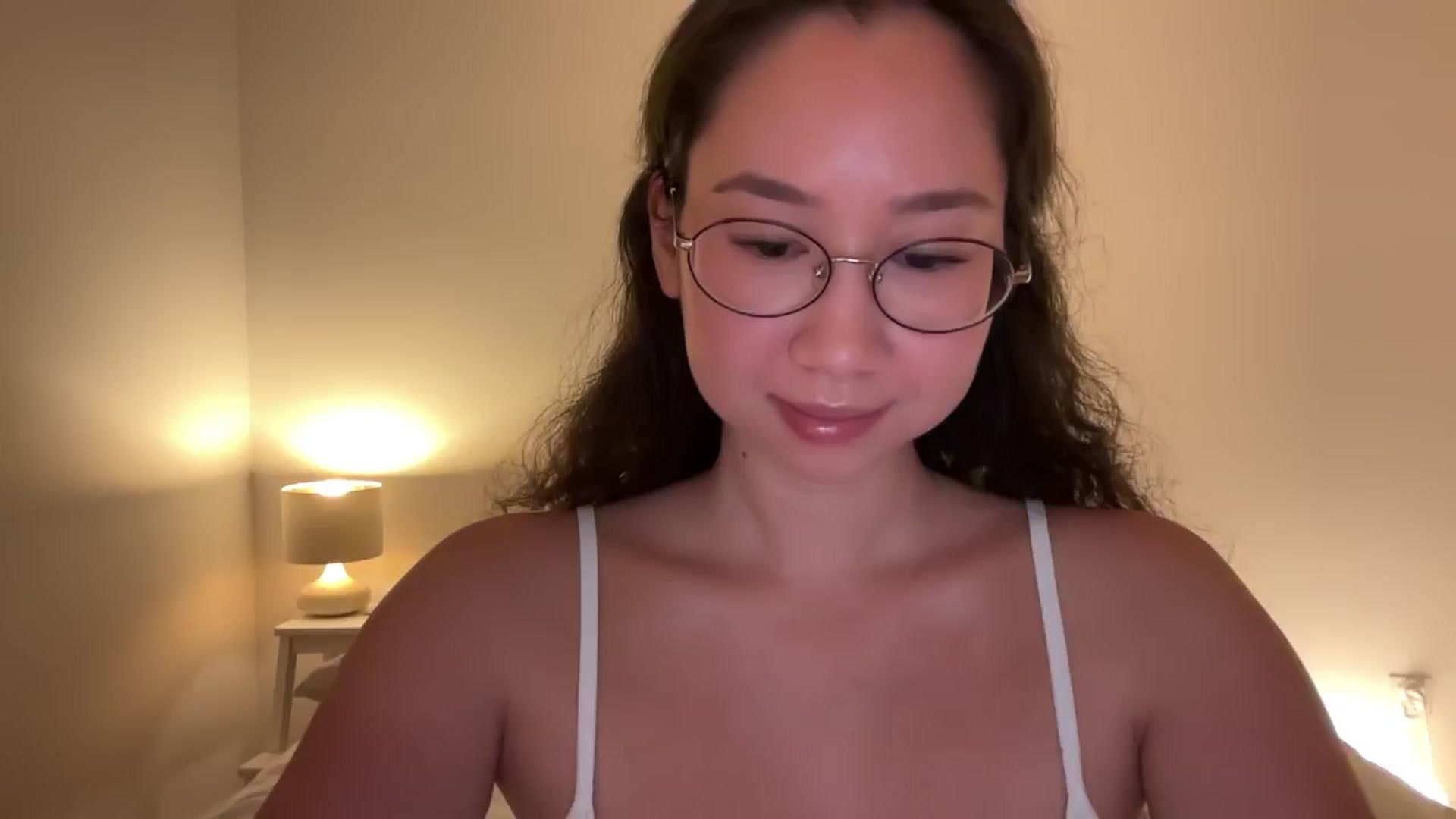 Gallery image thumbnail from cute_asian69's myfreecams stream on, 08/18/2024, 23:12 image 15 of 20