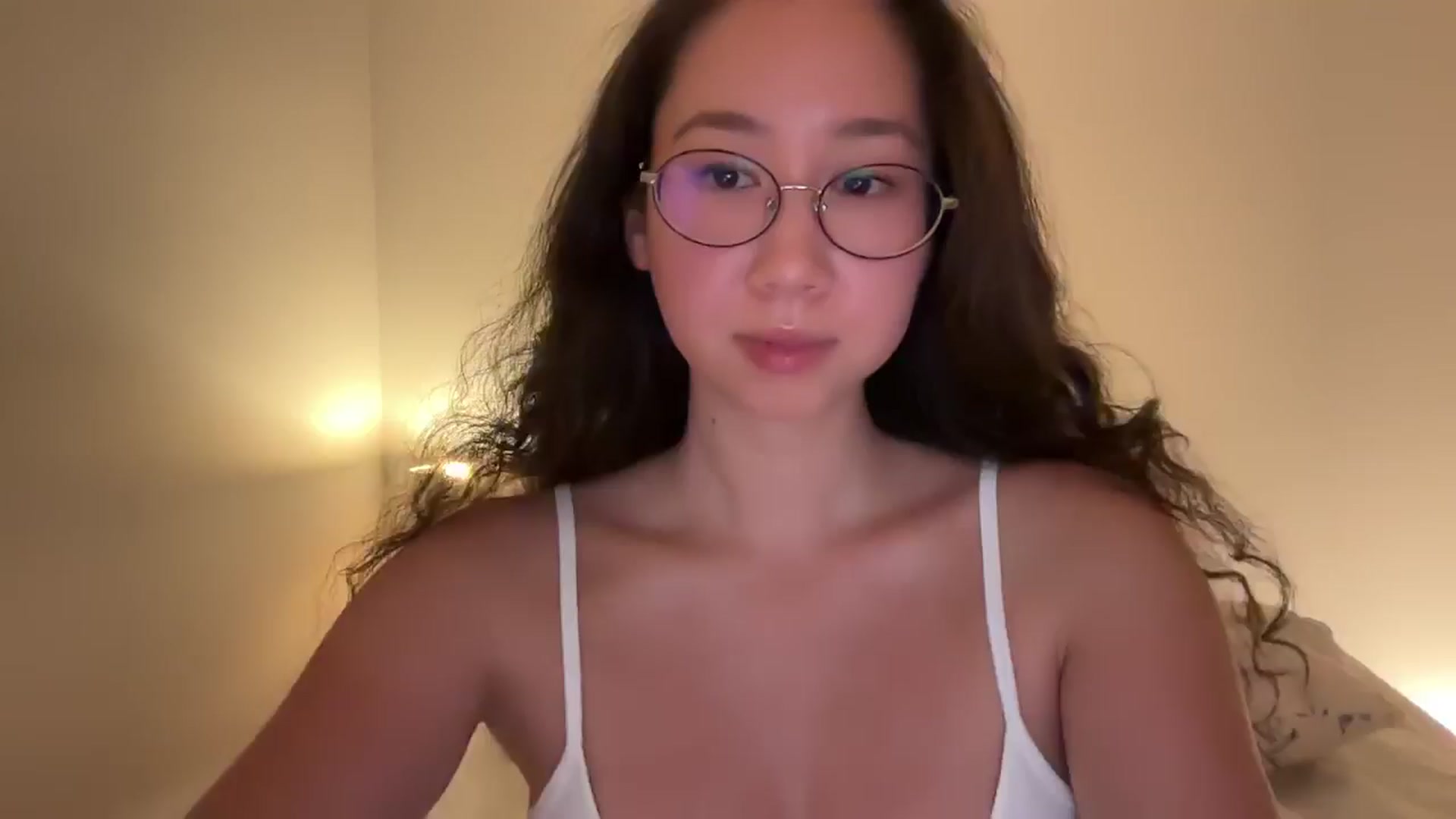 Gallery image thumbnail from cute_asian69's myfreecams stream on, 08/19/2024, 24:56 image 1 of 20