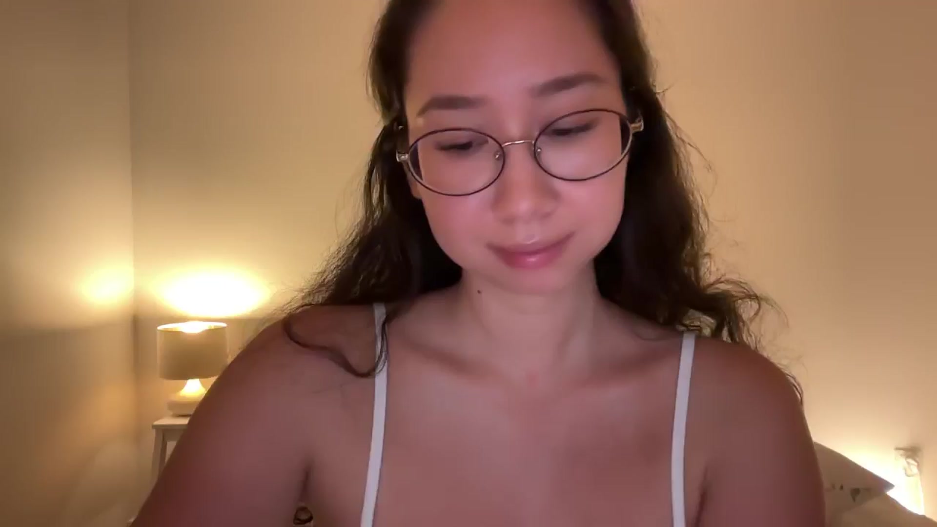 Gallery image thumbnail from cute_asian69's myfreecams stream on, 08/19/2024, 01:28 image 16 of 20