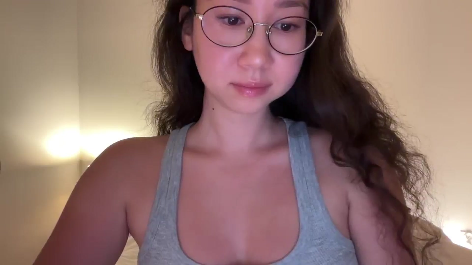 Gallery image thumbnail from cute_asian69's myfreecams stream on, 08/27/2024, 22:11 image 16 of 20