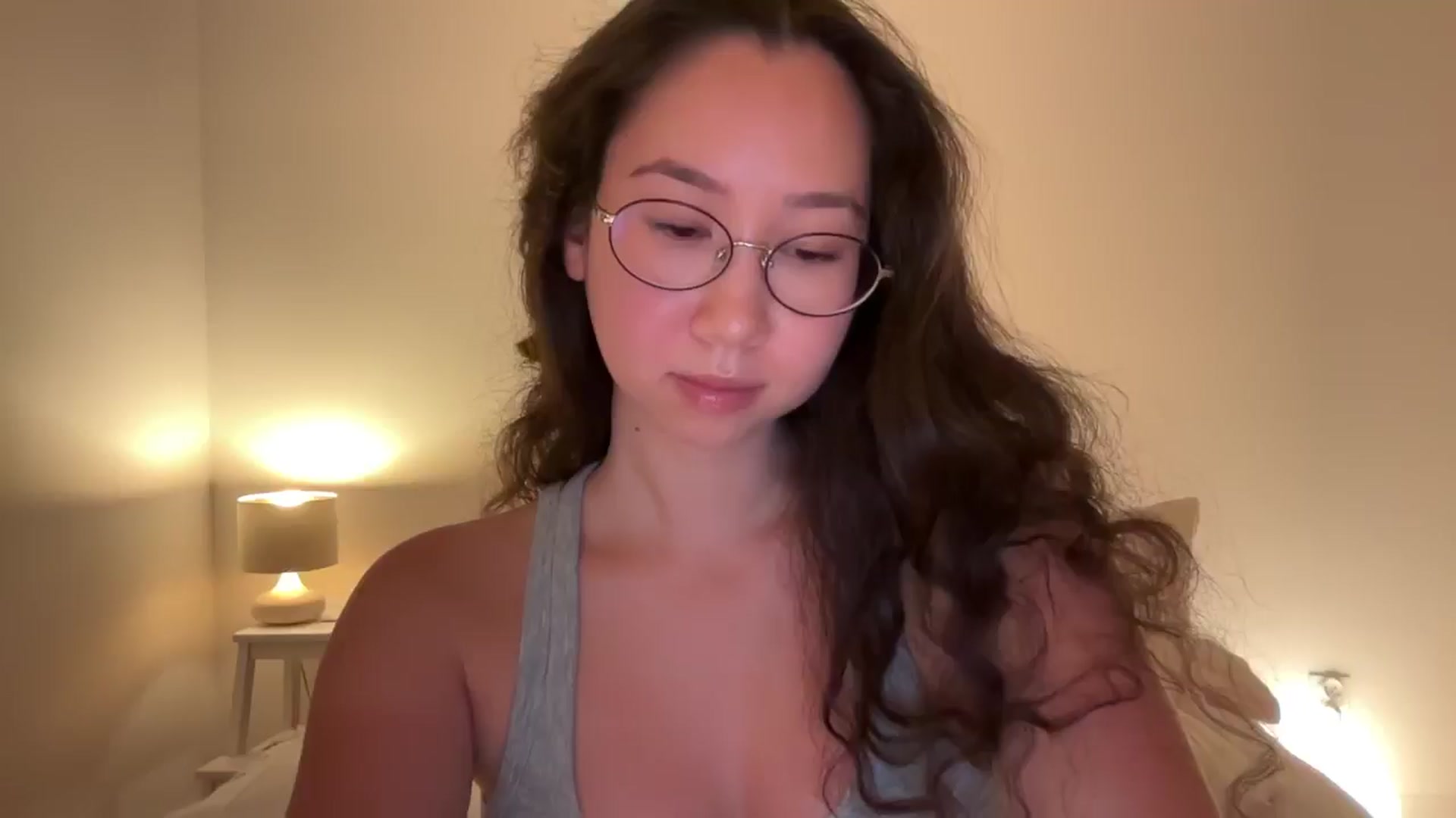 Gallery image thumbnail from cute_asian69's myfreecams stream on, 08/27/2024, 22:11 image 12 of 20