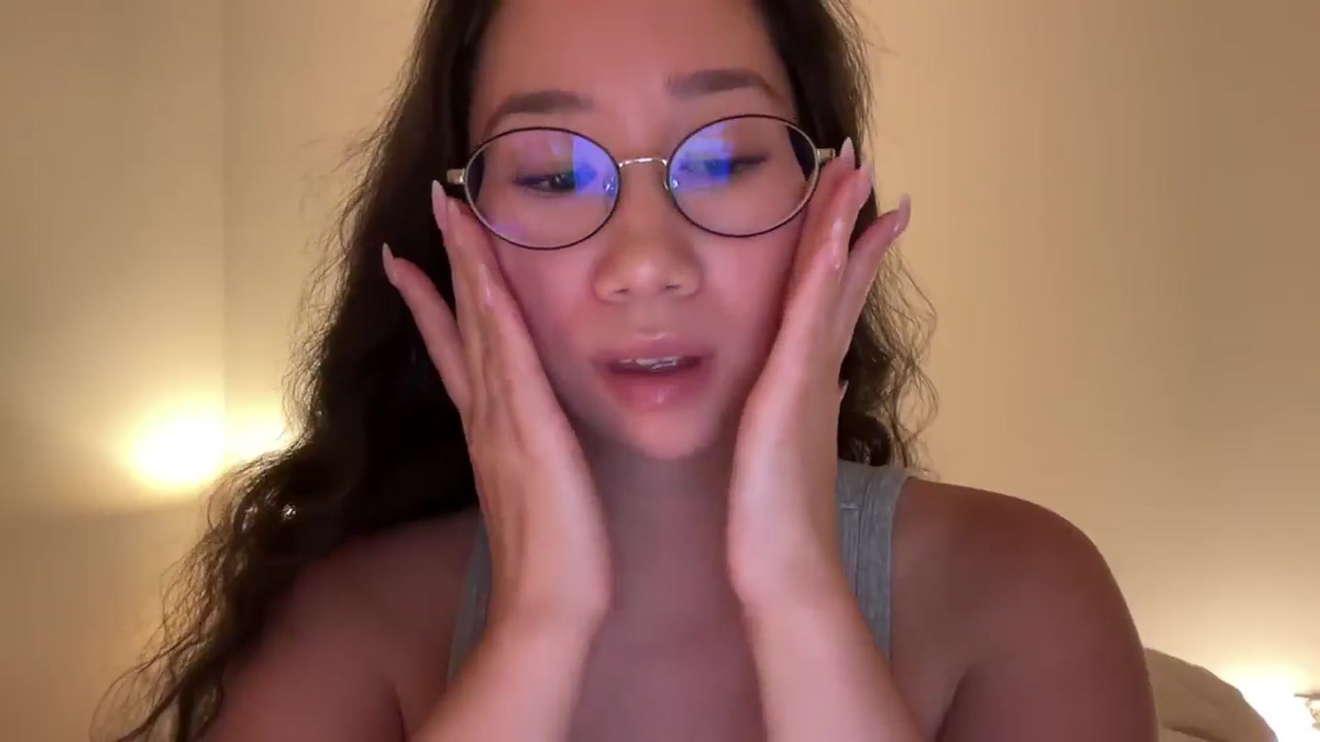 Gallery image thumbnail from cute_asian69's myfreecams stream on, 08/27/2024, 22:11 image 17 of 20