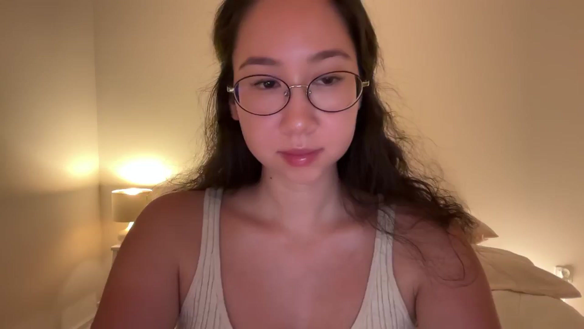 Gallery image thumbnail from cute_asian69's myfreecams stream on, 08/29/2024, 22:15 image 6 of 20
