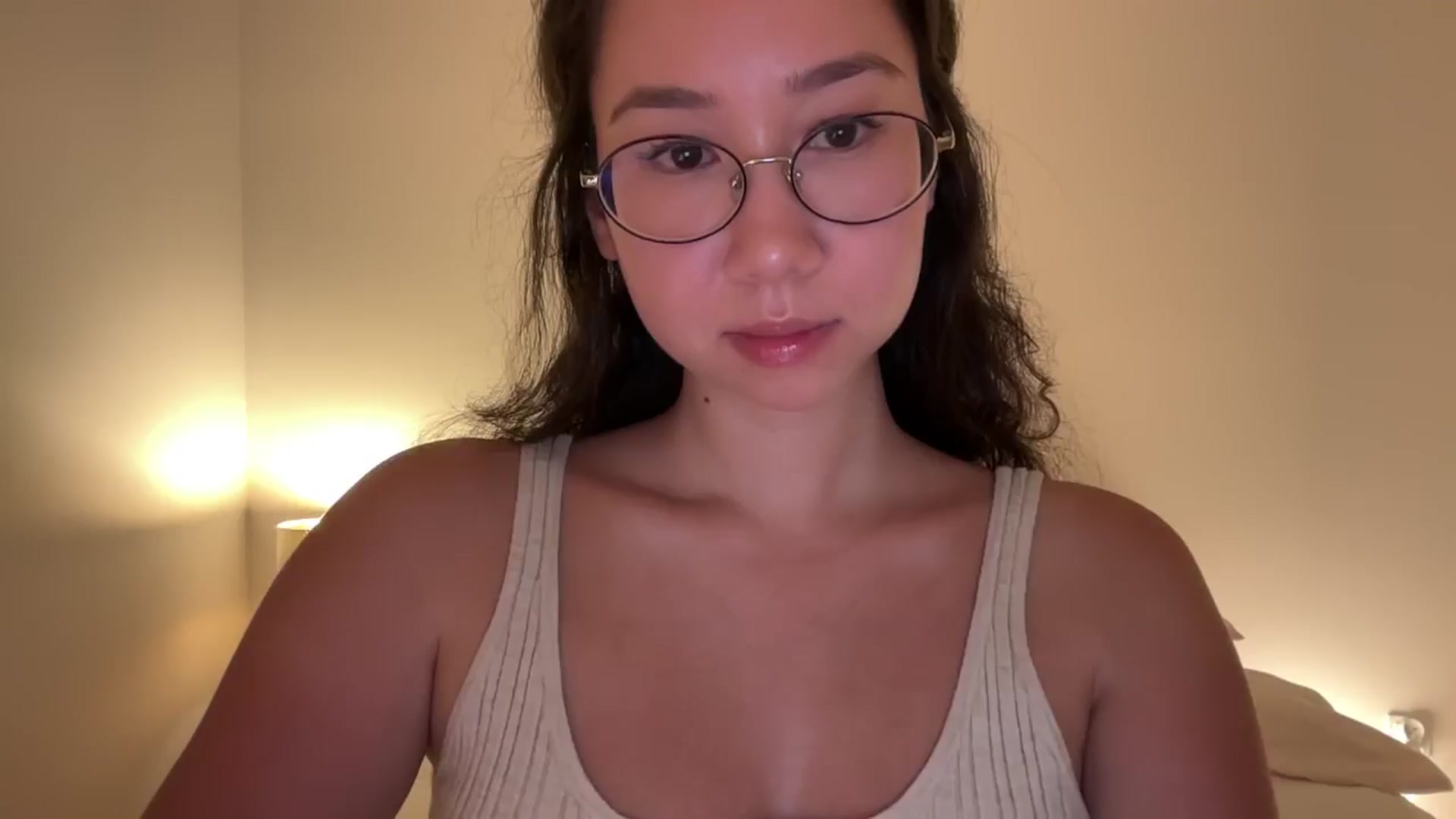 Gallery image thumbnail from cute_asian69's myfreecams stream on, 08/29/2024, 22:15 image 9 of 20