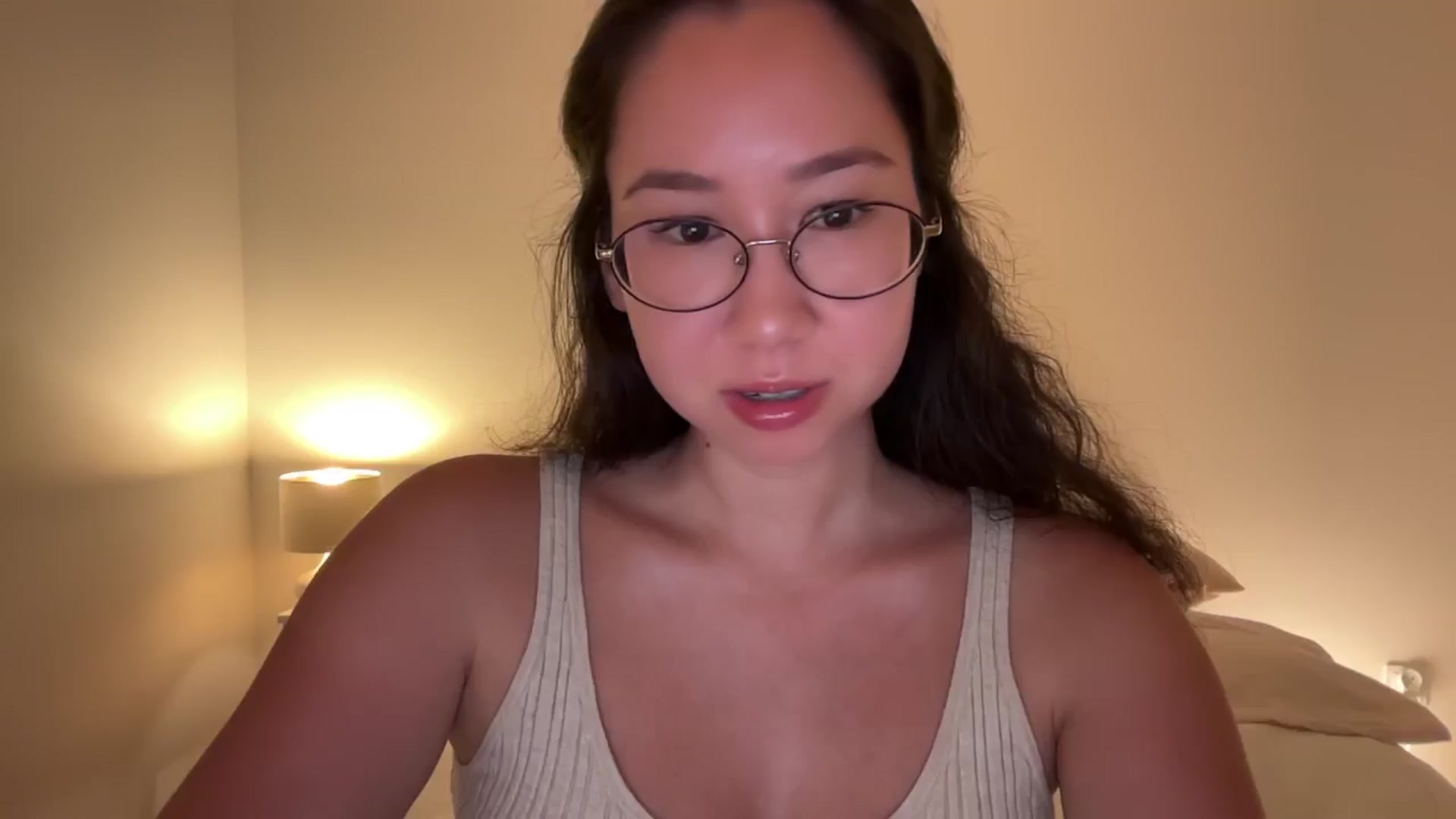 Gallery image thumbnail from cute_asian69's myfreecams stream on, 08/29/2024, 22:15 image 4 of 20