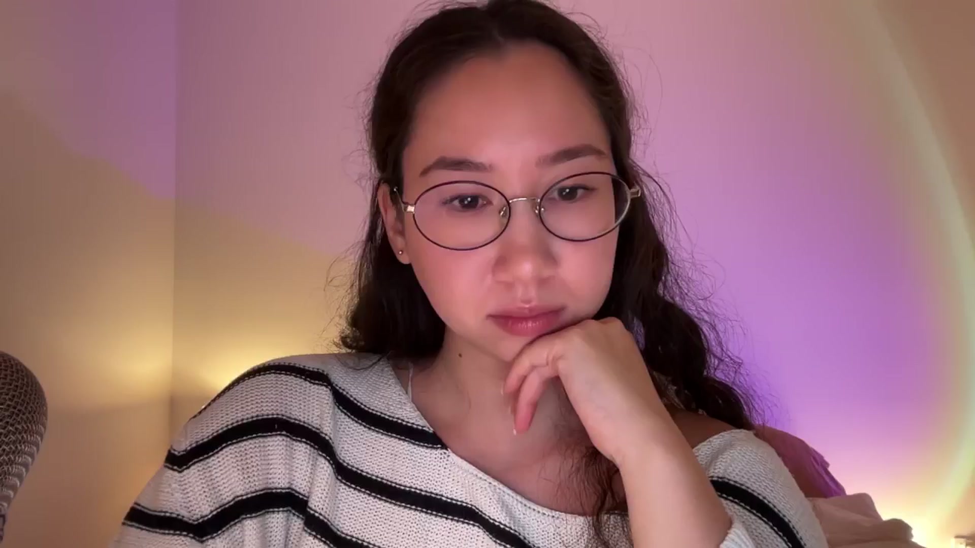 Gallery image thumbnail from cute_asian69's myfreecams stream on, 09/19/2024, 24:01 image 3 of 20