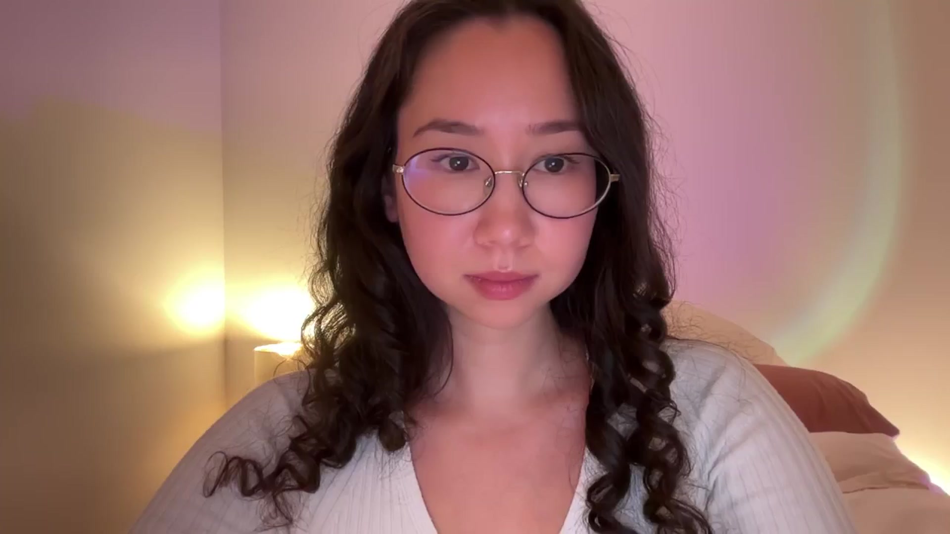 Gallery image thumbnail from cute_asian69's myfreecams stream on, 09/22/2024, 24:11 image 14 of 20