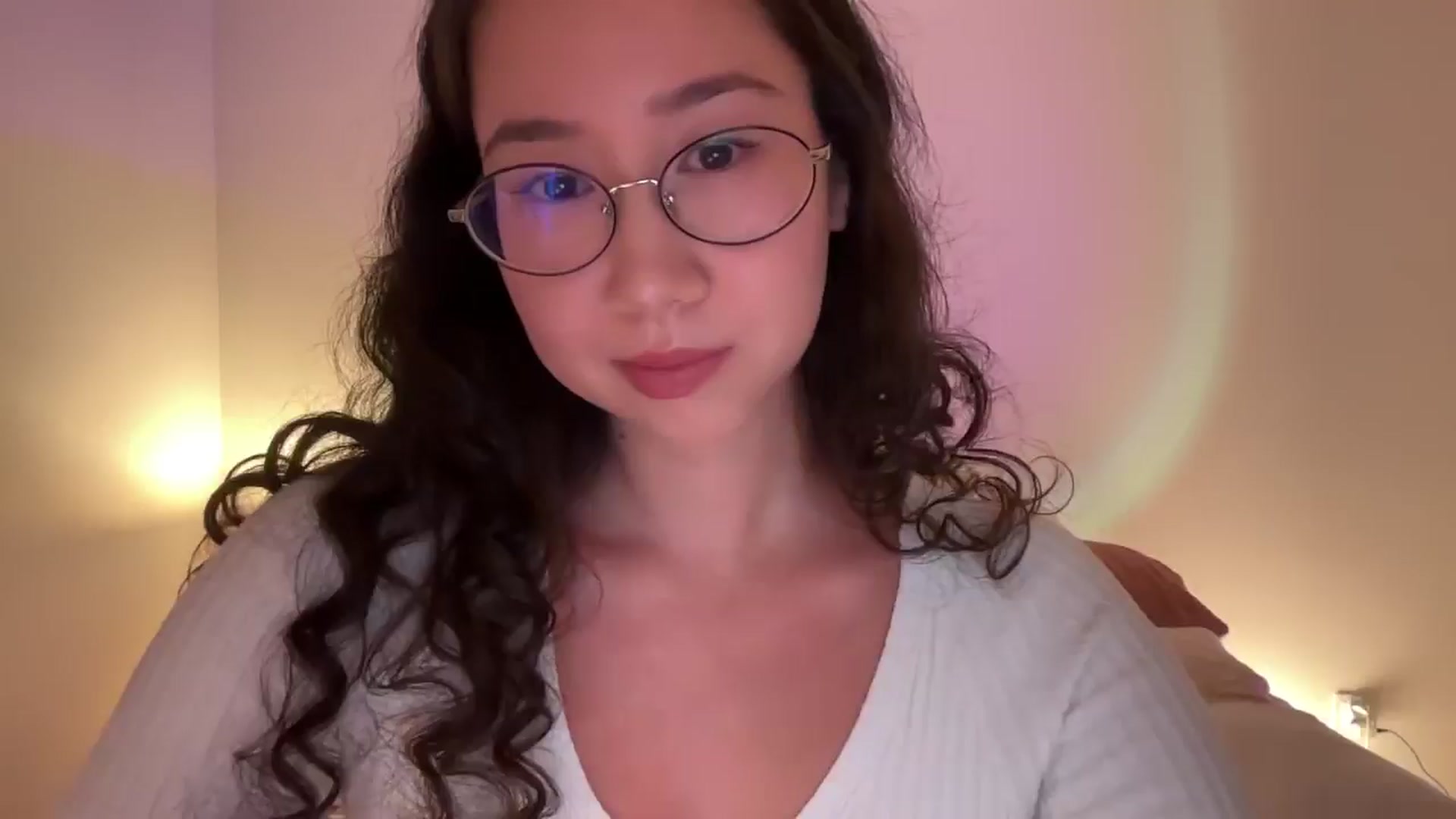 Gallery image thumbnail from cute_asian69's myfreecams stream on, 09/22/2024, 24:11 image 1 of 20