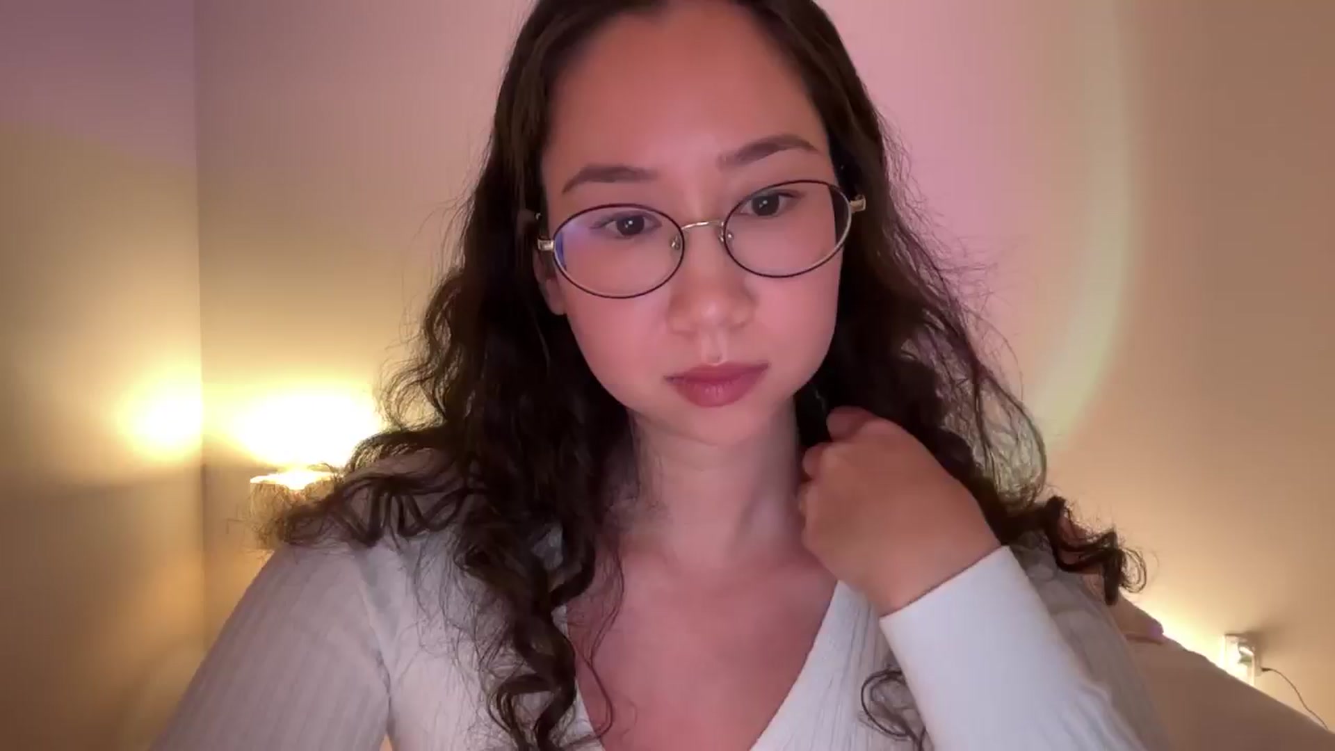 Gallery image thumbnail from cute_asian69's myfreecams stream on, 09/22/2024, 24:11 image 3 of 20