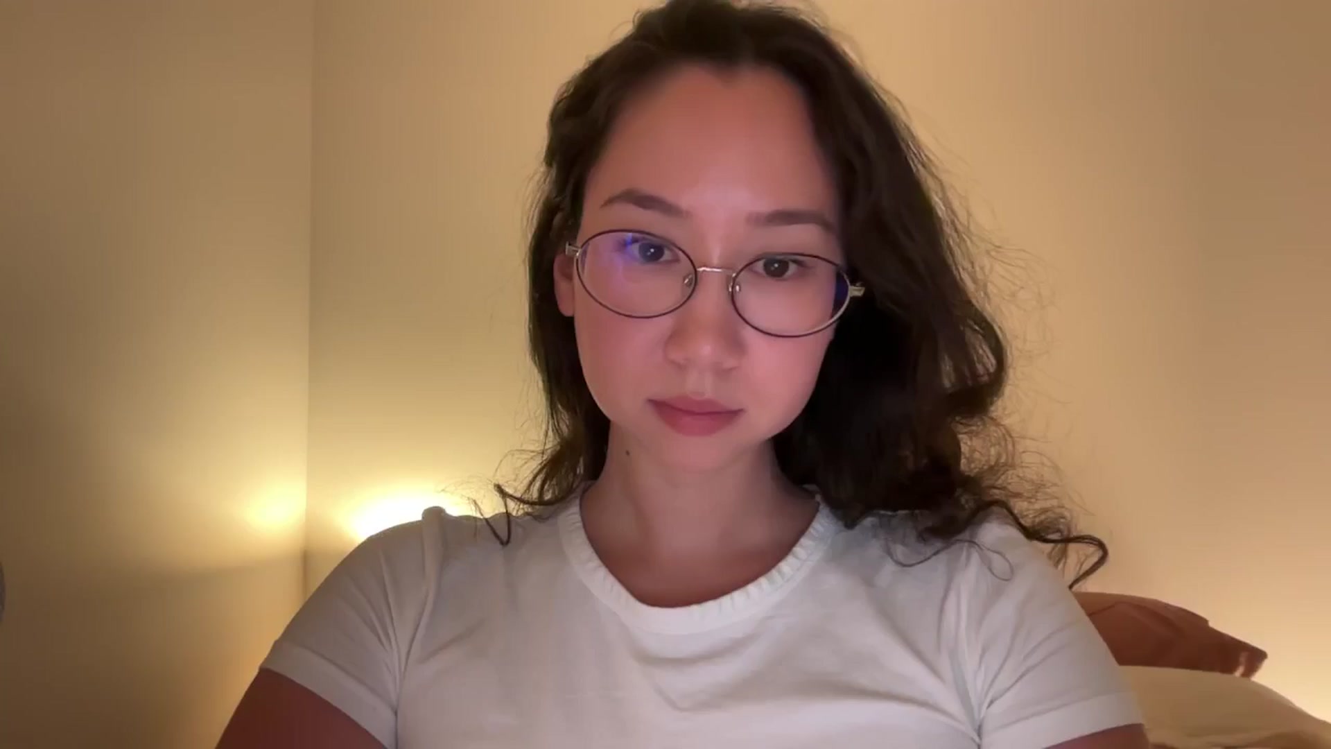 Gallery image thumbnail from cute_asian69's myfreecams stream on, 09/23/2024, 24:03 image 12 of 20