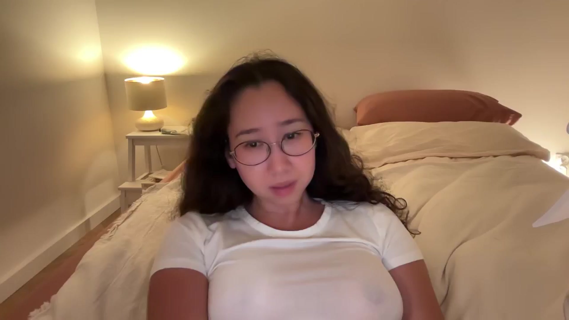 Gallery image thumbnail from cute_asian69's myfreecams stream on, 09/23/2024, 03:30 image 3 of 20