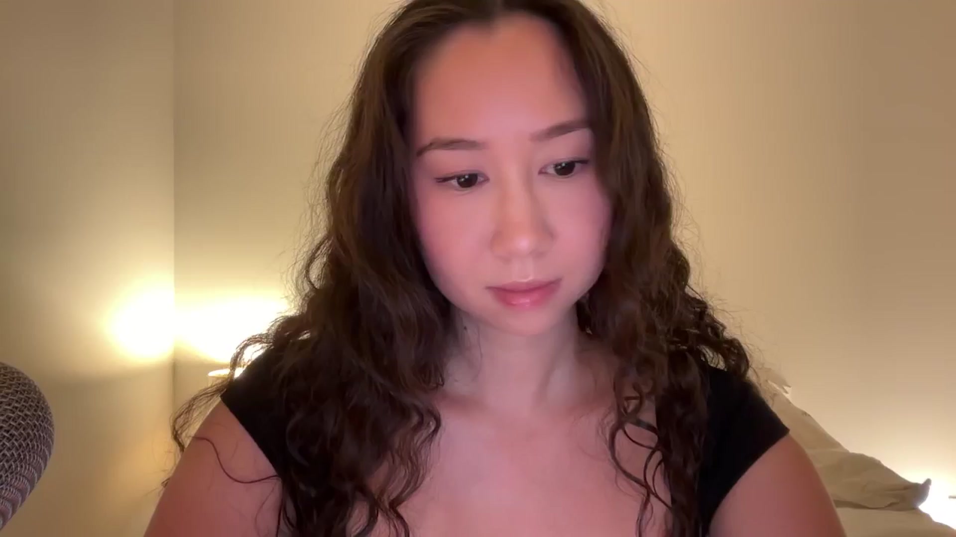 Gallery image thumbnail from cute_asian69's myfreecams stream on, 09/28/2024, 24:03 image 3 of 20