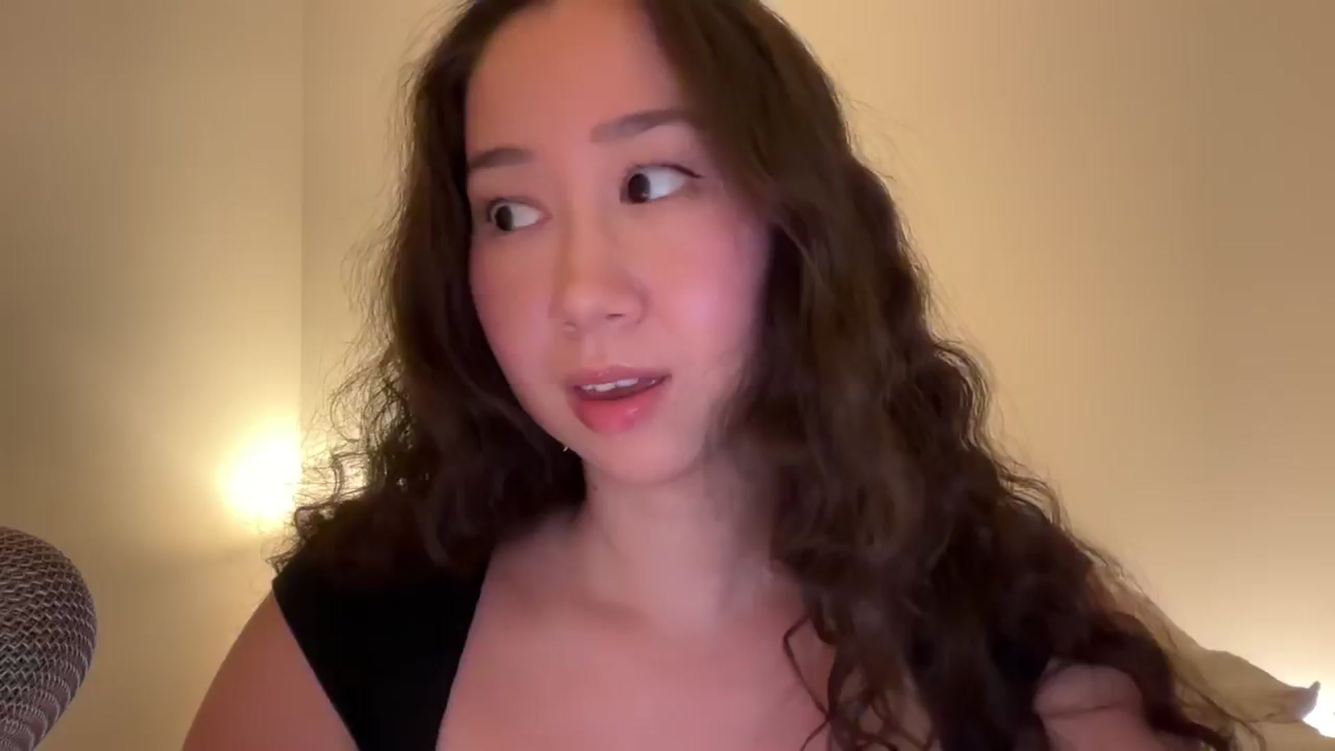 Gallery image thumbnail from cute_asian69's myfreecams stream on, 09/28/2024, 01:13 image 6 of 20