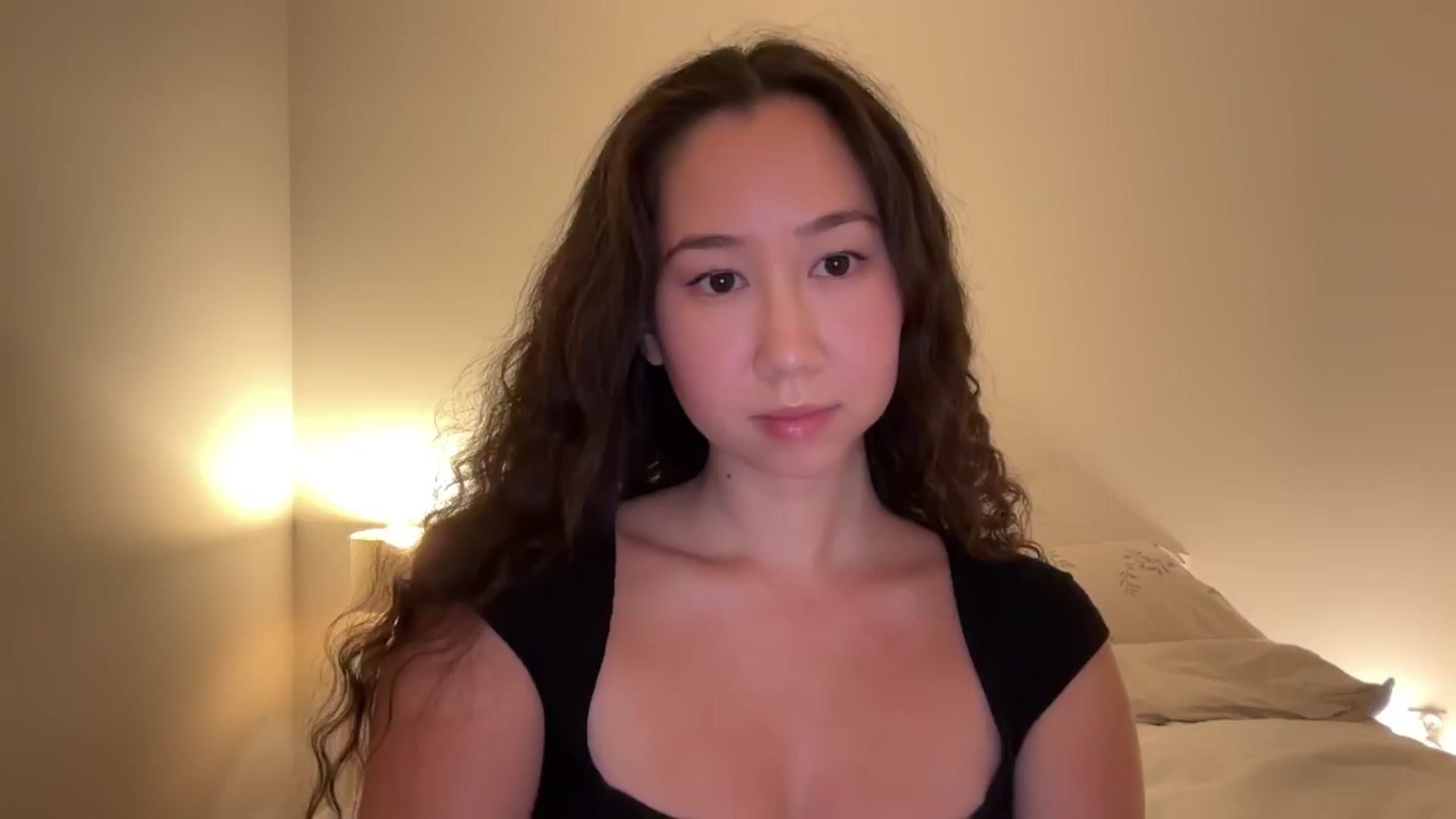 Gallery image thumbnail from cute_asian69's myfreecams stream on, 09/28/2024, 01:13 image 15 of 20