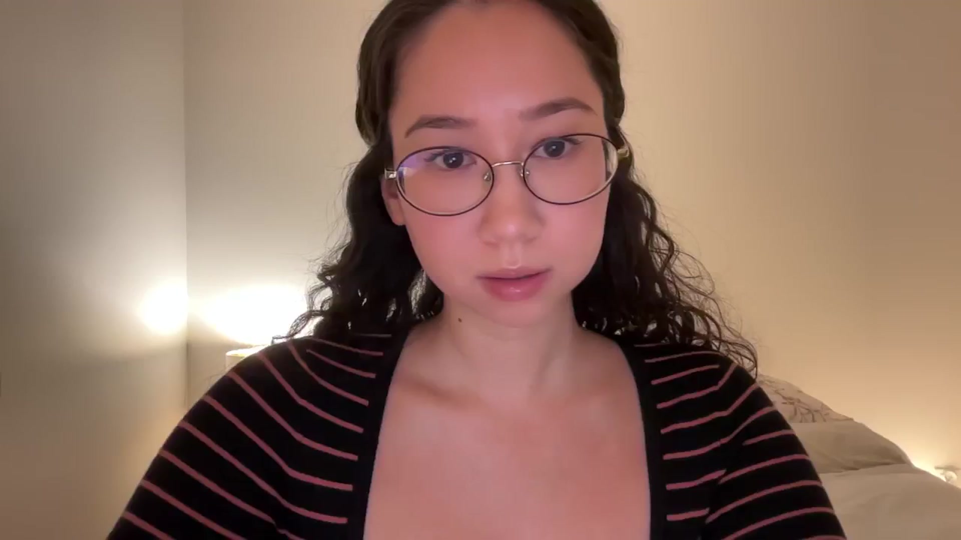 Gallery image thumbnail from cute_asian69's myfreecams stream on, 09/28/2024, 23:31 image 11 of 20