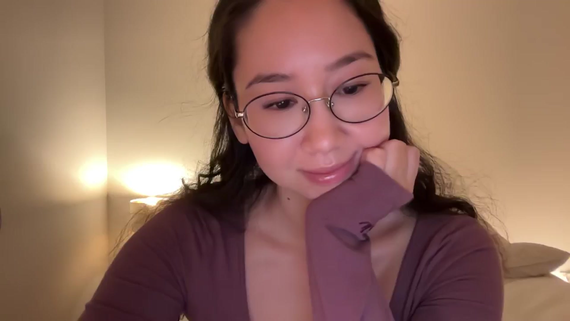 Gallery image thumbnail from cute_asian69's myfreecams stream on, 09/30/2024, 02:12 image 11 of 20