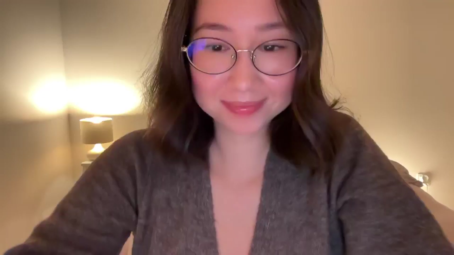 Gallery image thumbnail from cute_asian69's myfreecams stream on, 10/10/2024, 24:56 image 12 of 20