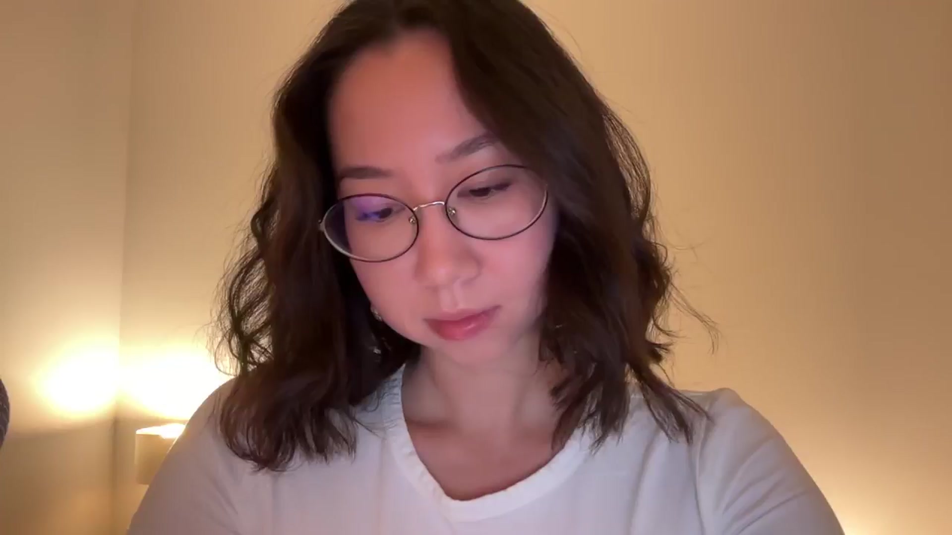 Gallery image thumbnail from cute_asian69's myfreecams stream on, 10/14/2024, 01:45 image 3 of 20