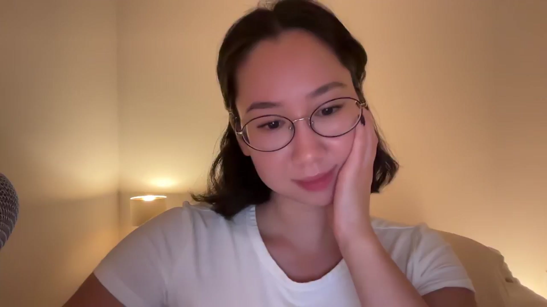 Gallery image thumbnail from cute_asian69's myfreecams stream on, 10/14/2024, 04:42 image 16 of 20