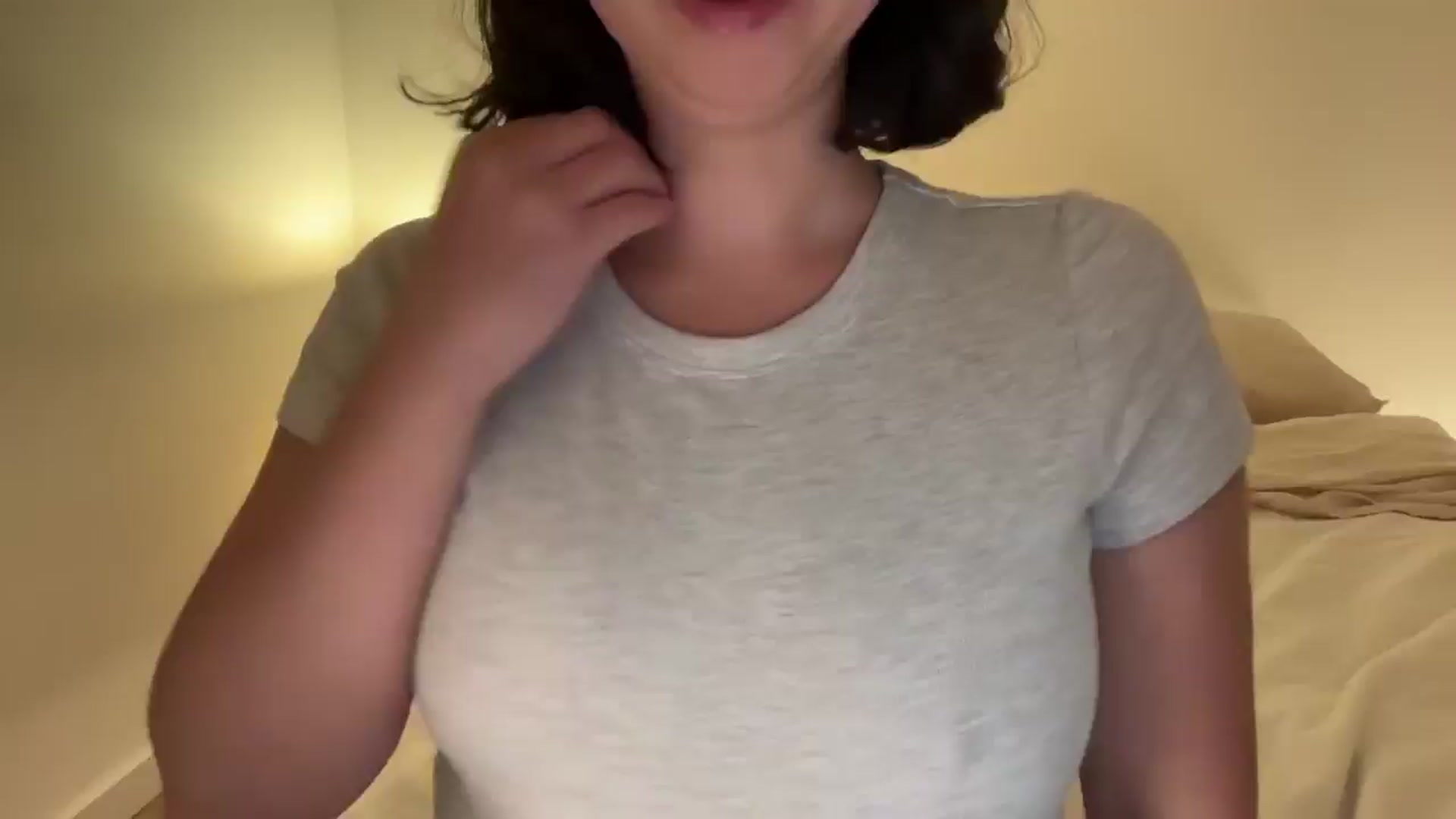 Gallery image thumbnail from cute_asian69's myfreecams stream on, 10/19/2024, 23:11 image 8 of 20