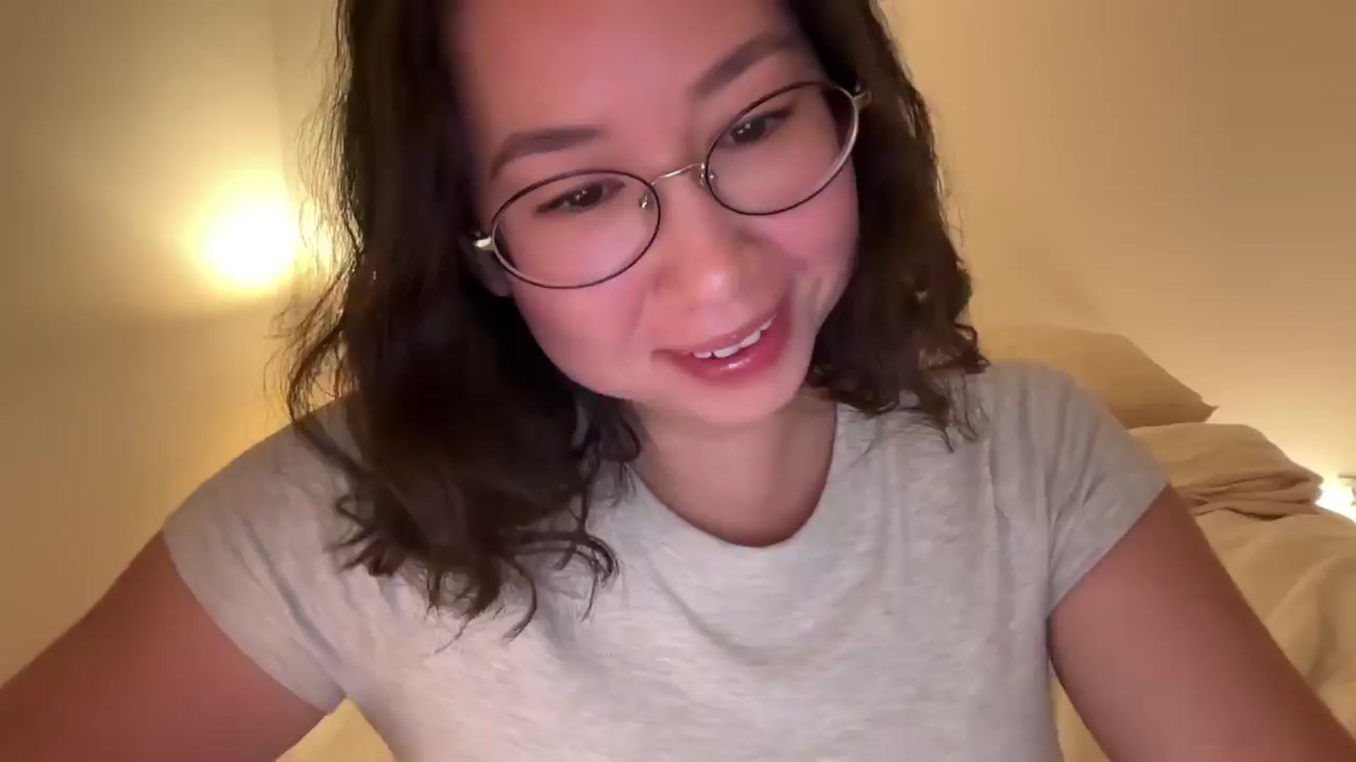 Gallery image thumbnail from cute_asian69's myfreecams stream on, 10/20/2024, 01:21 image 9 of 20