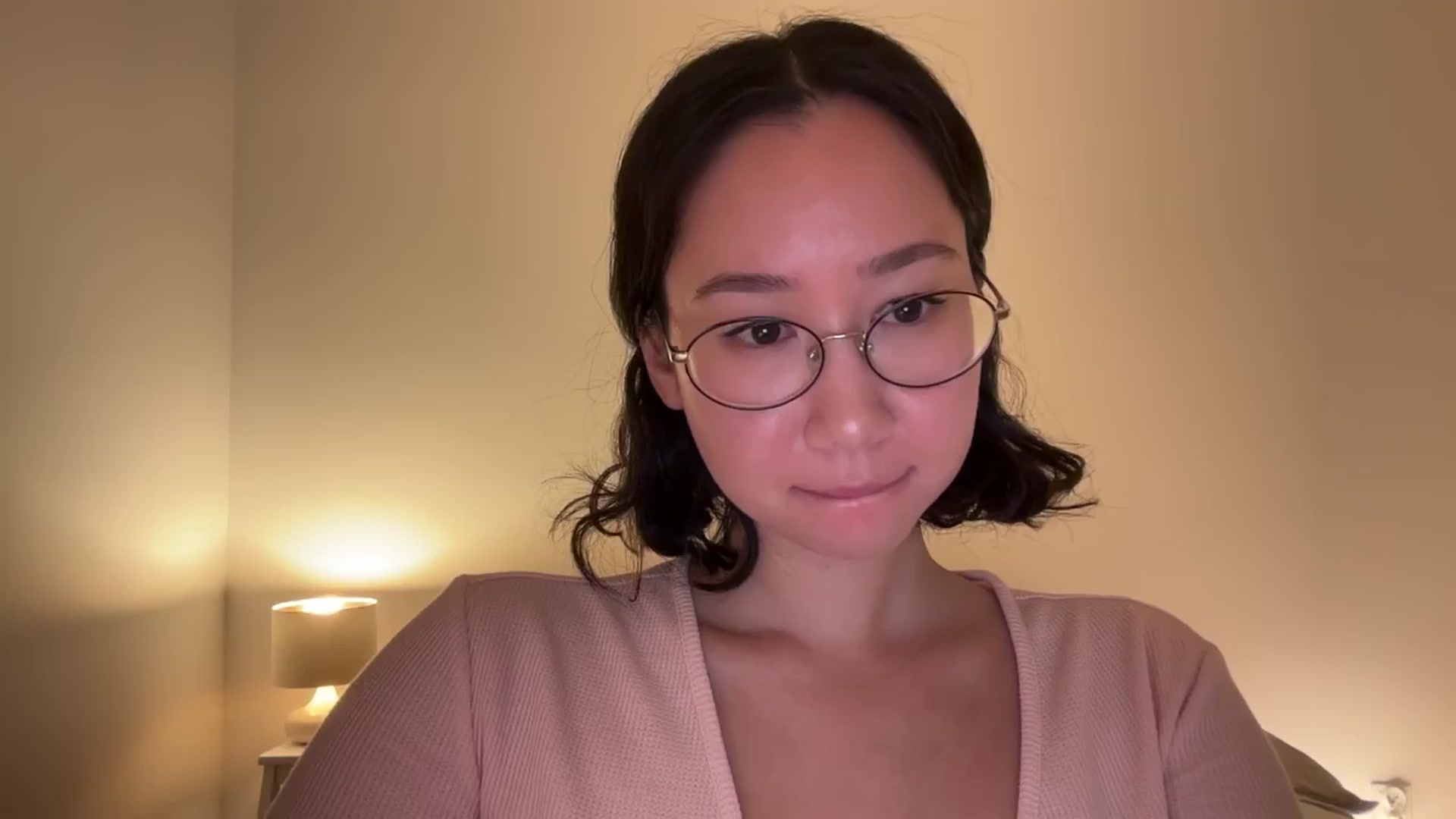 Gallery image thumbnail from cute_asian69's myfreecams stream on, 10/22/2024, 24:03 image 17 of 20