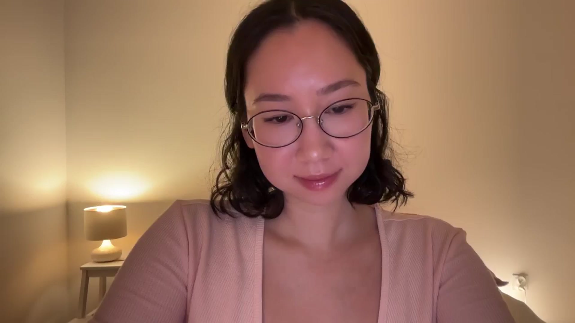 Gallery image thumbnail from cute_asian69's myfreecams stream on, 10/22/2024, 24:03 image 9 of 20