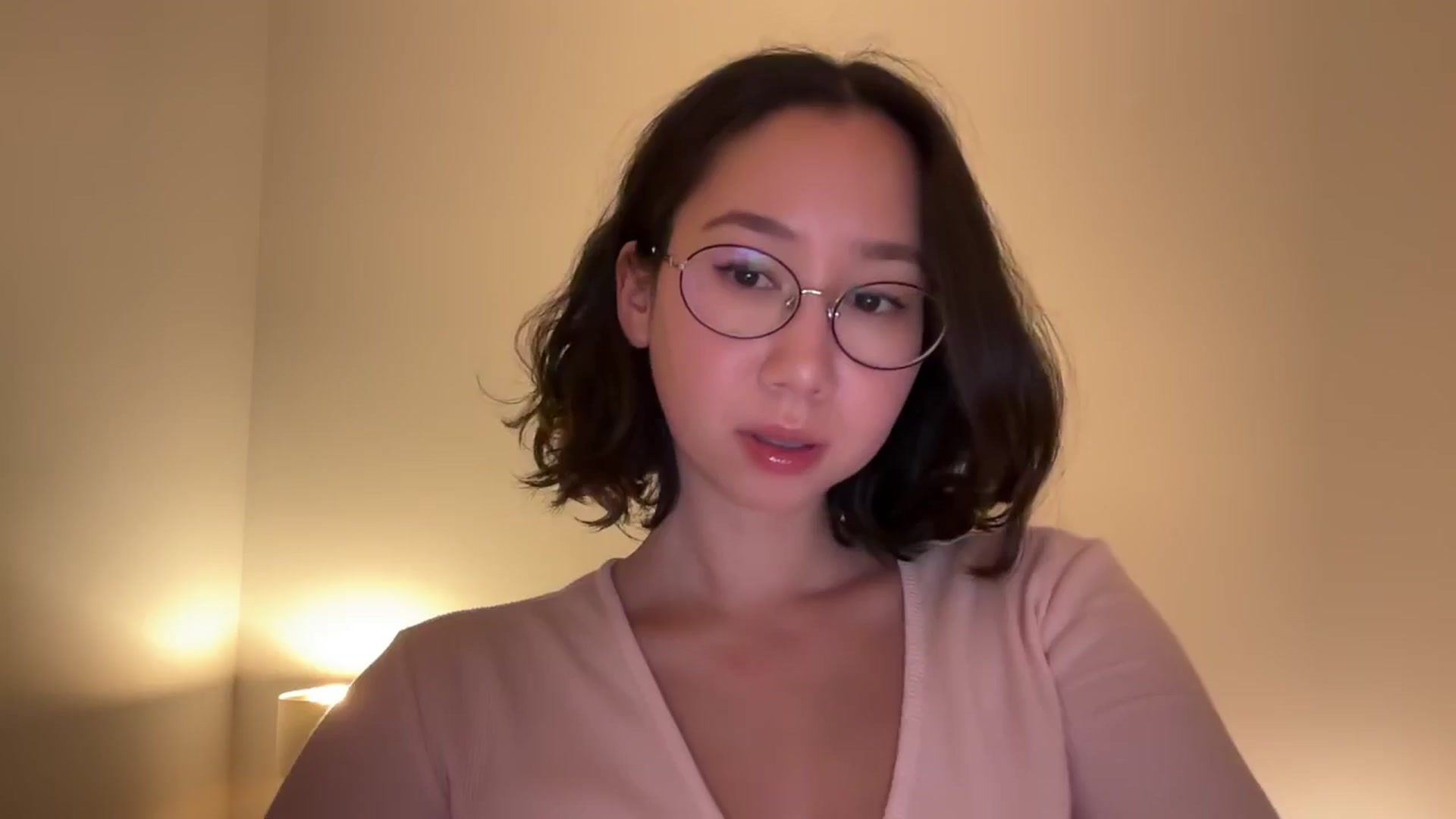 Gallery image thumbnail from cute_asian69's myfreecams stream on, 10/22/2024, 24:43 image 12 of 20