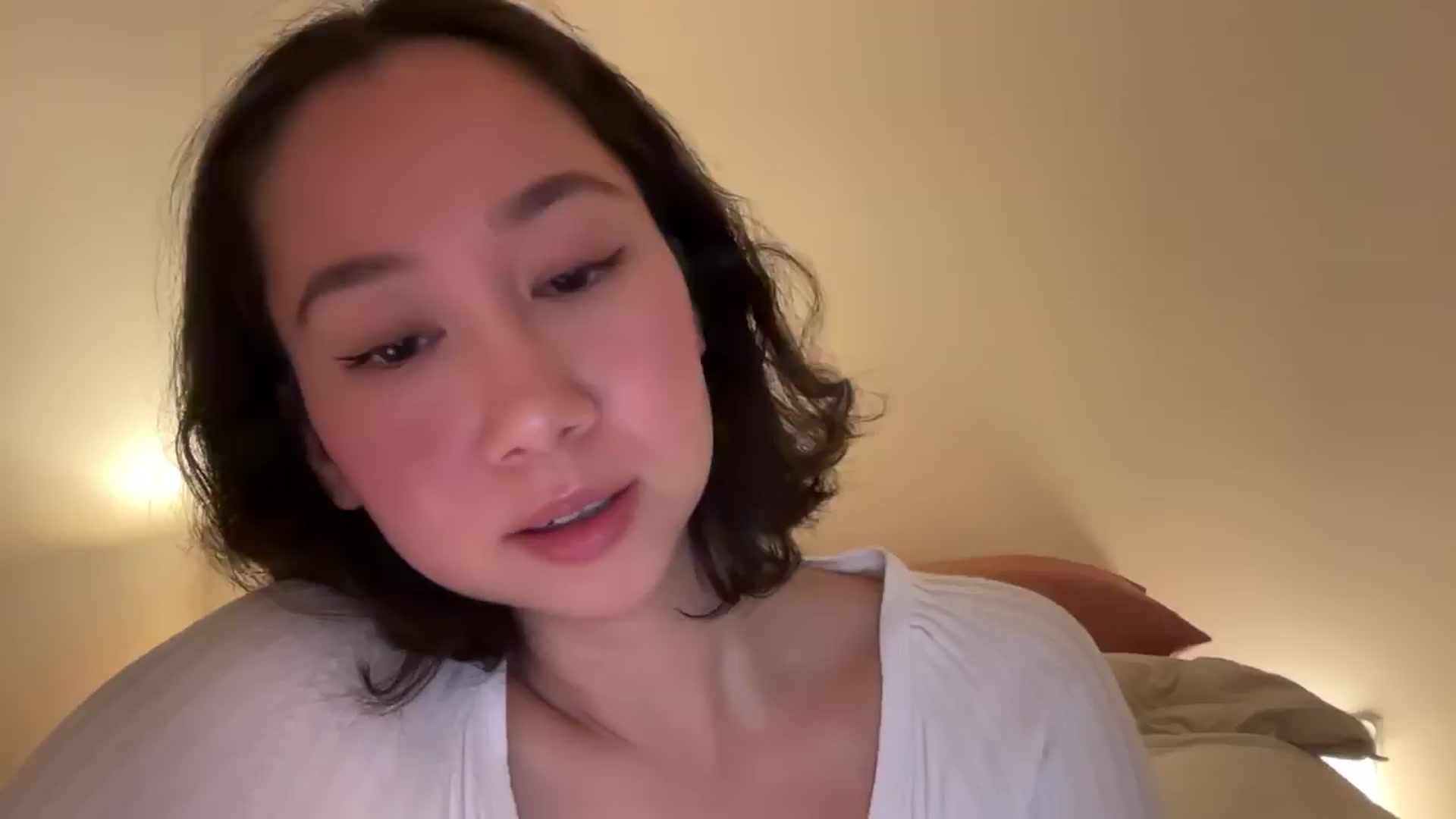 Gallery image thumbnail from cute_asian69's myfreecams stream on, 10/27/2024, 24:50 image 8 of 20