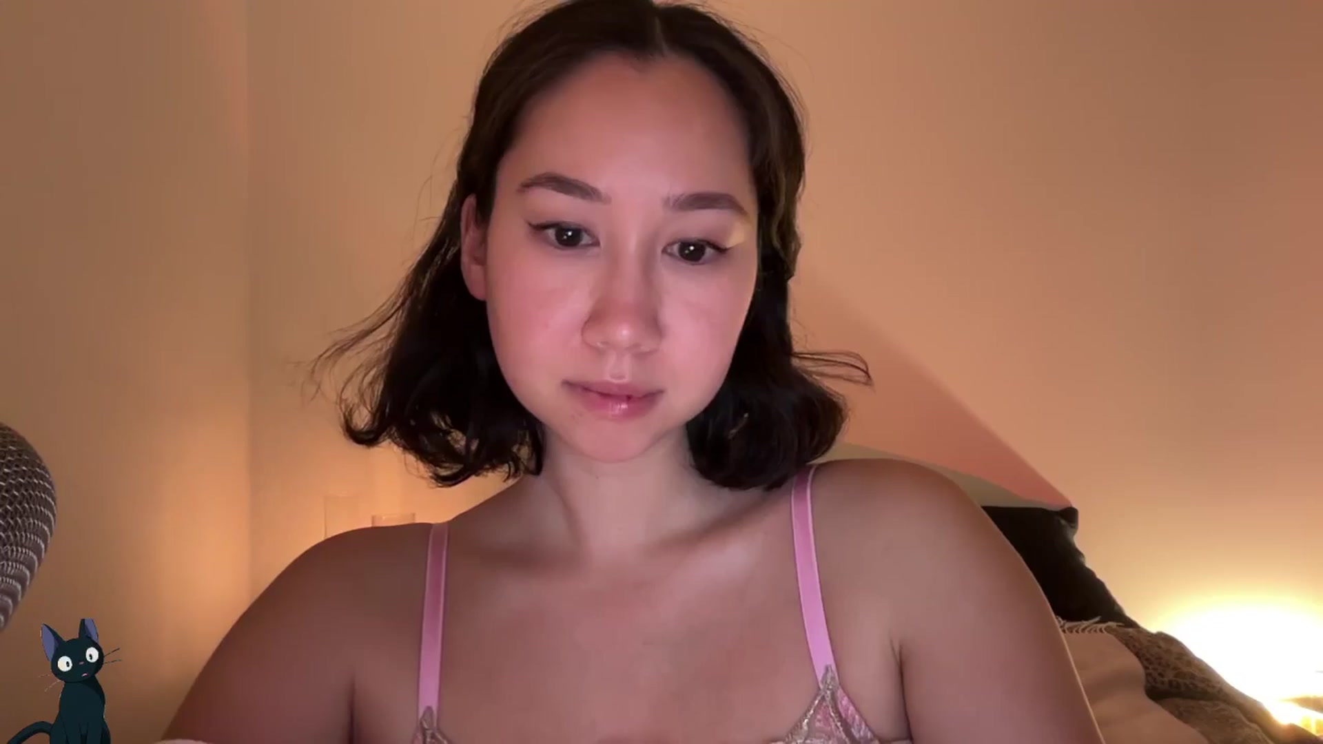 Gallery image thumbnail from cute_asian69's myfreecams stream on, 11/01/2024, 04:46 image 7 of 20
